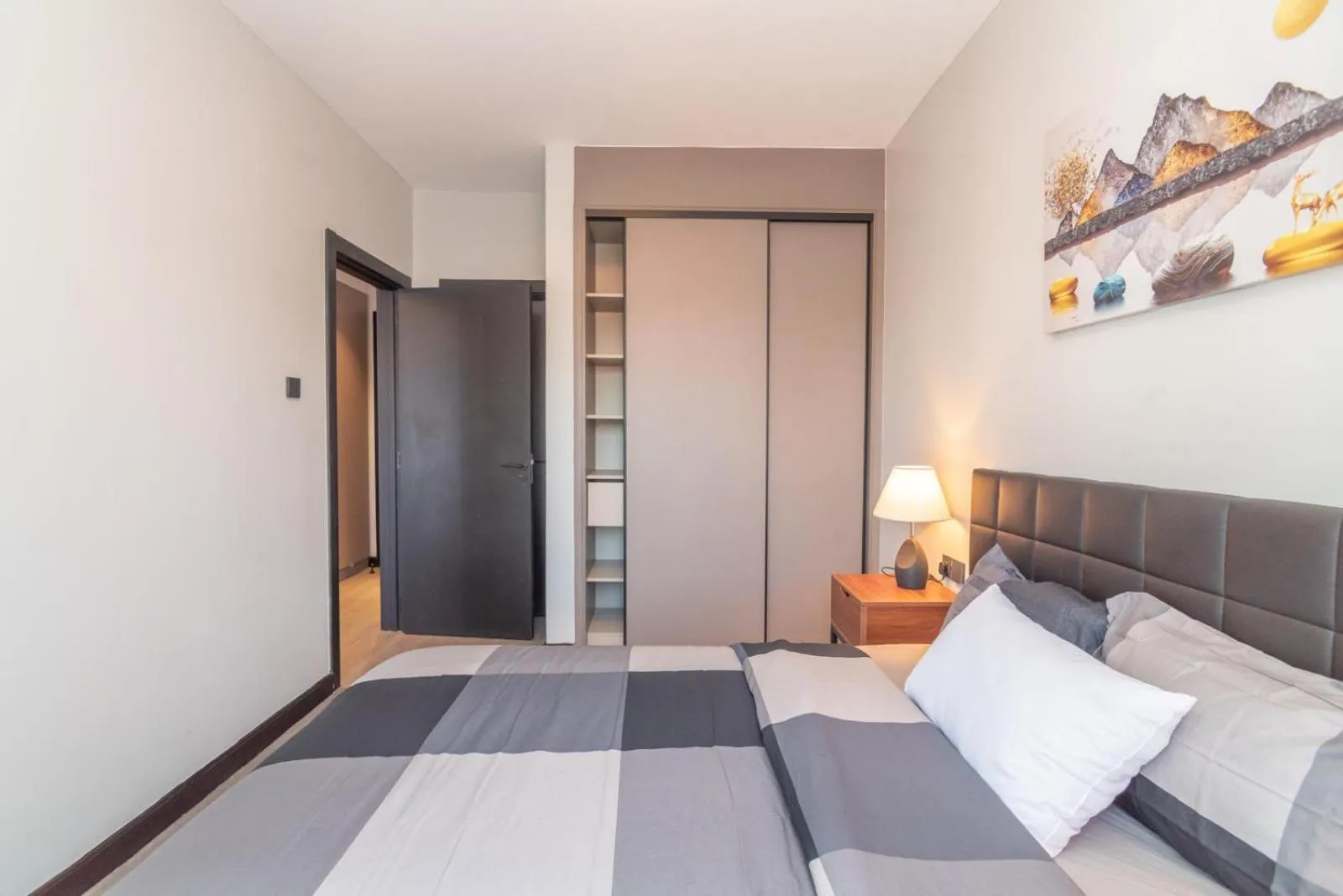 Bed in Escada Serviced Apartments