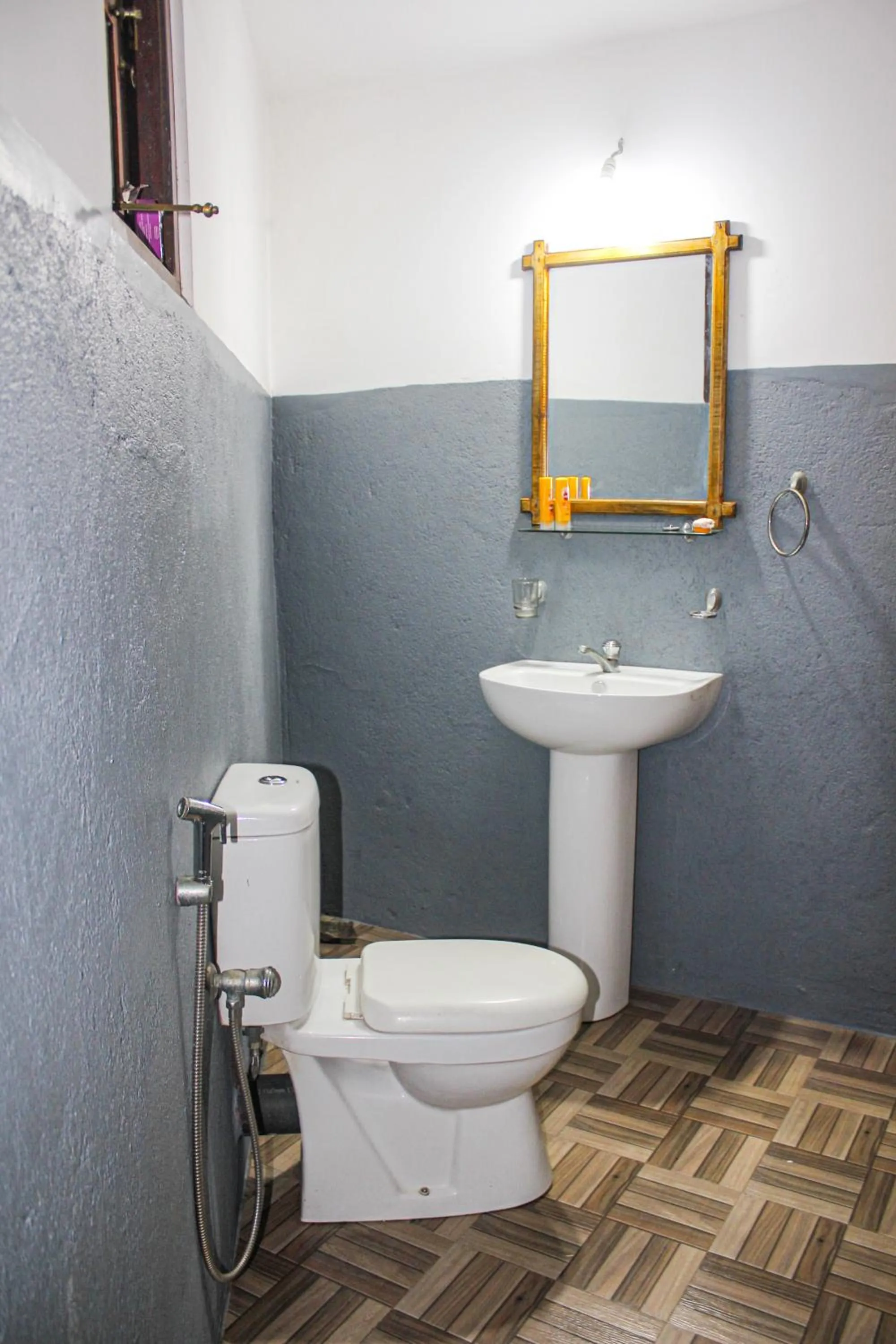 Bathroom in Seasons Four Mini Jungle Cabana