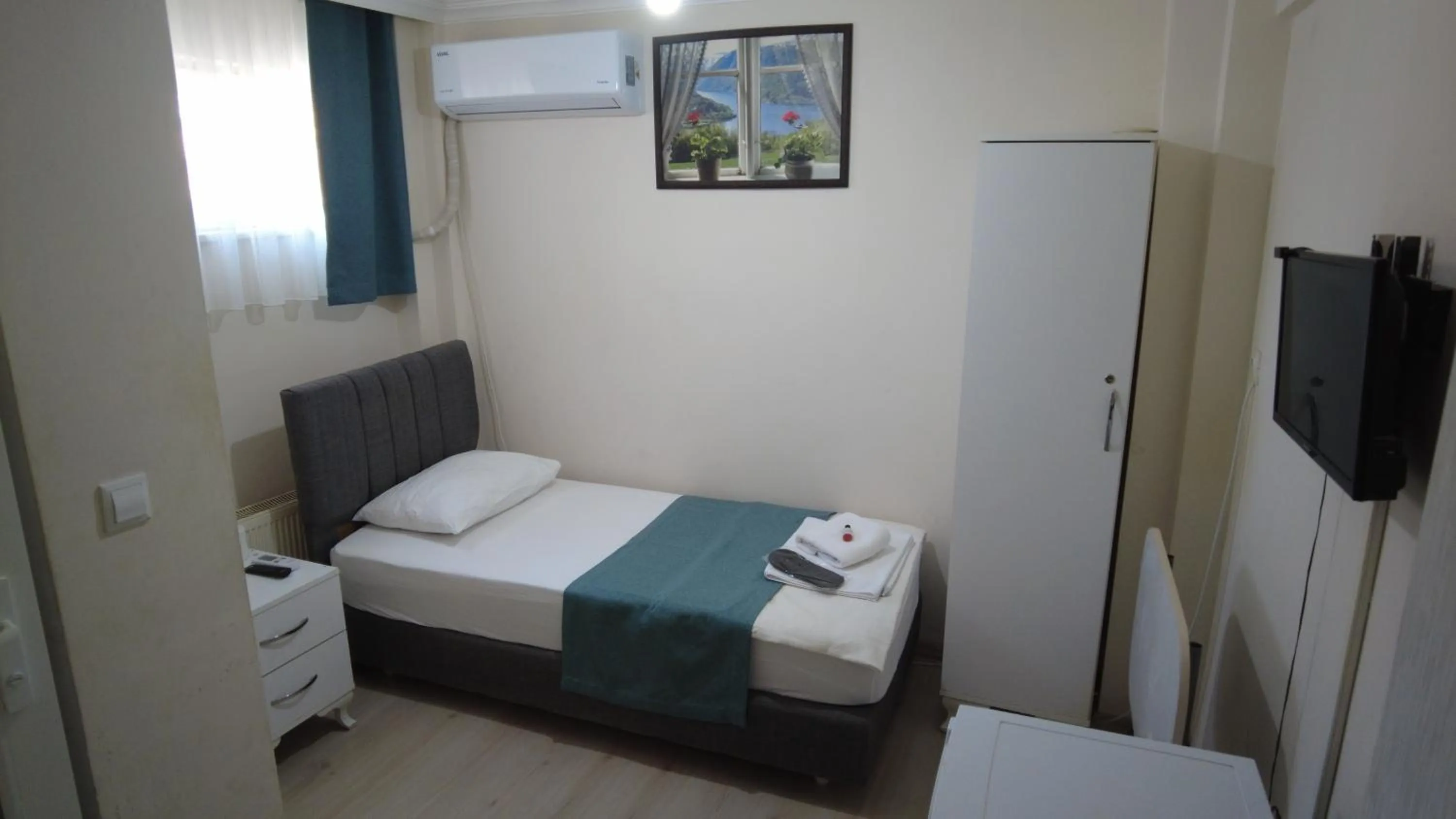 Bed in Odak Pansiyon