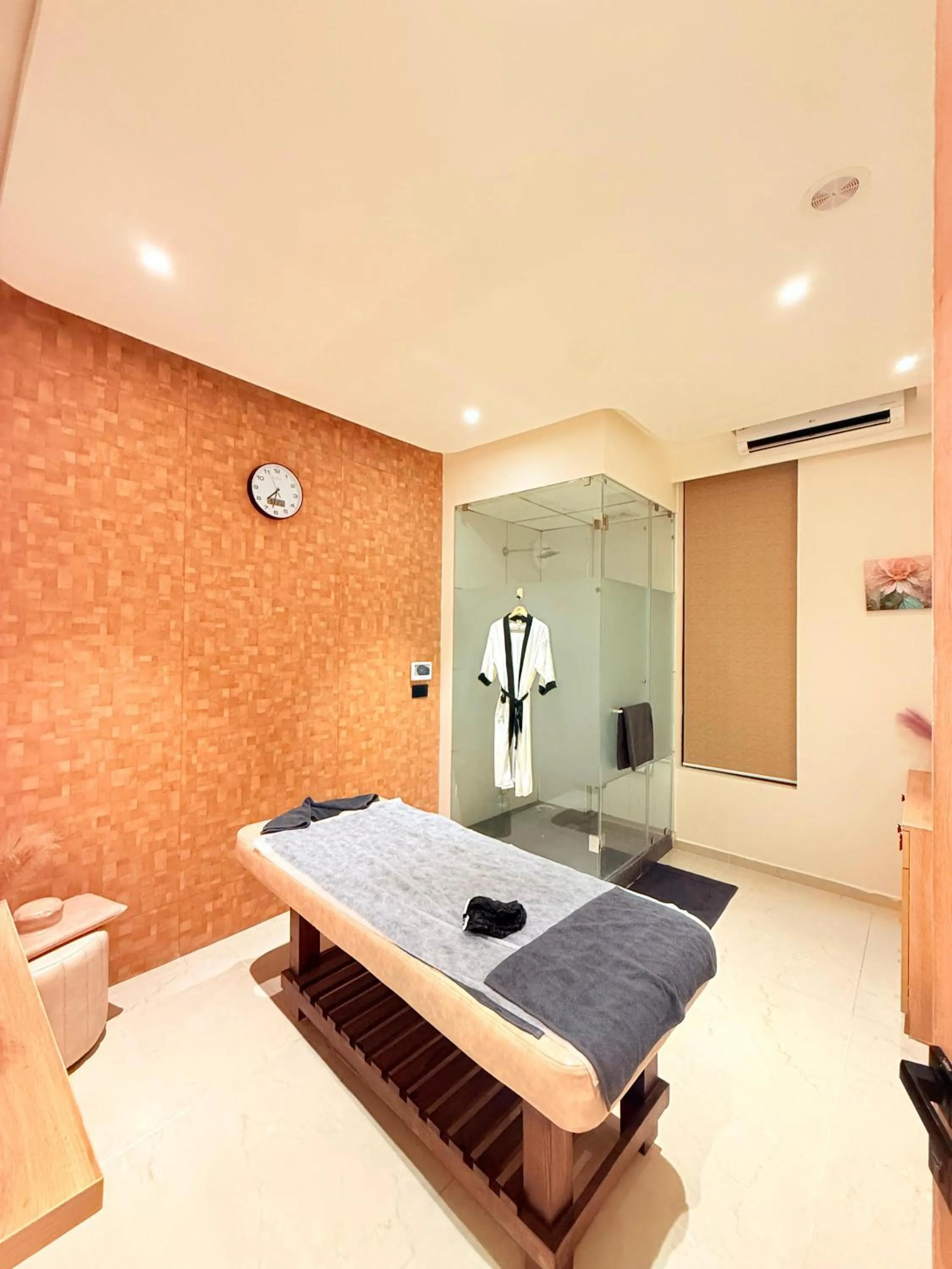 Spa and wellness centre/facilities, Bed in AK Castle Suites