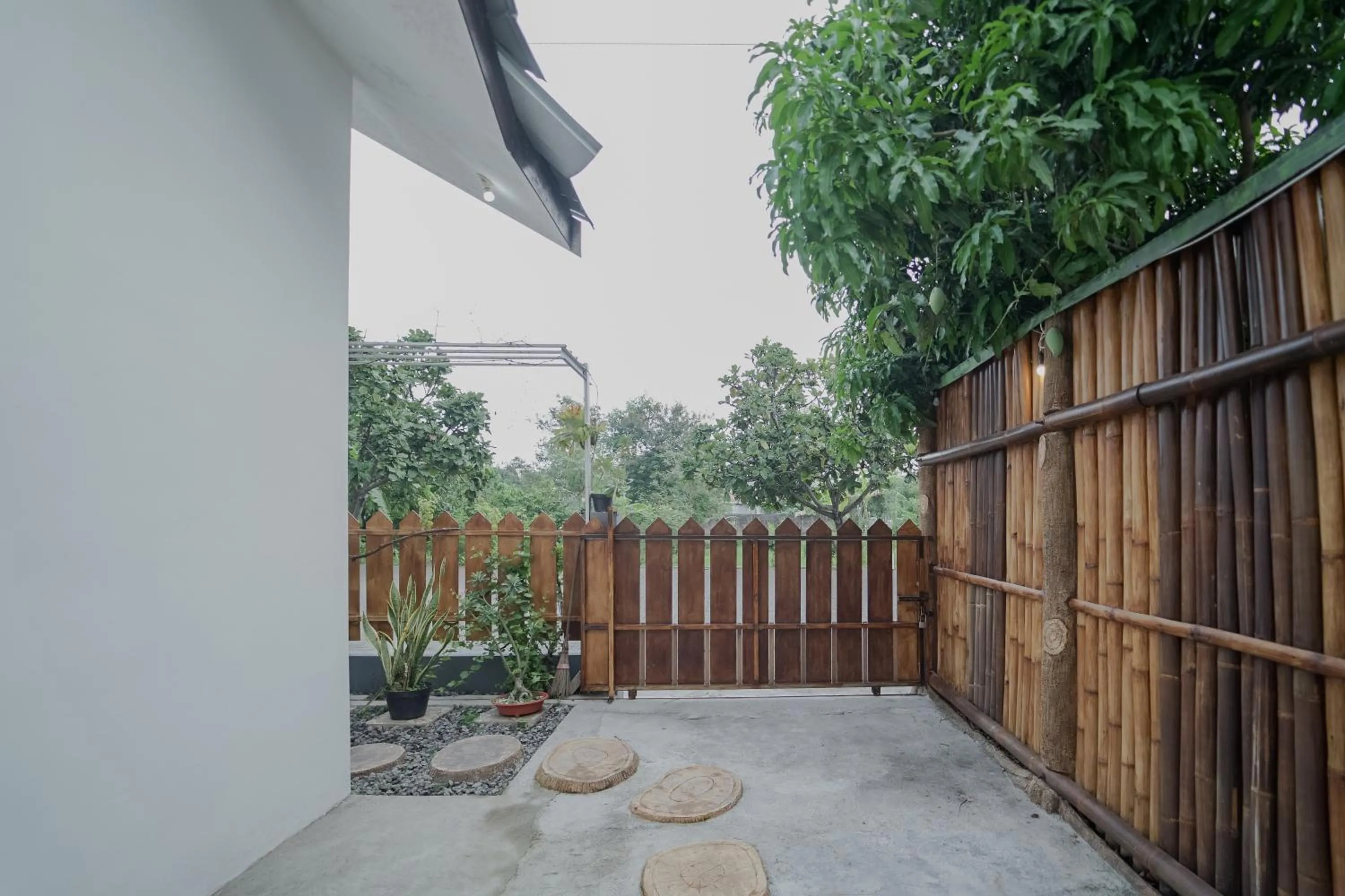Patio in Villa D'Maguwo Suites