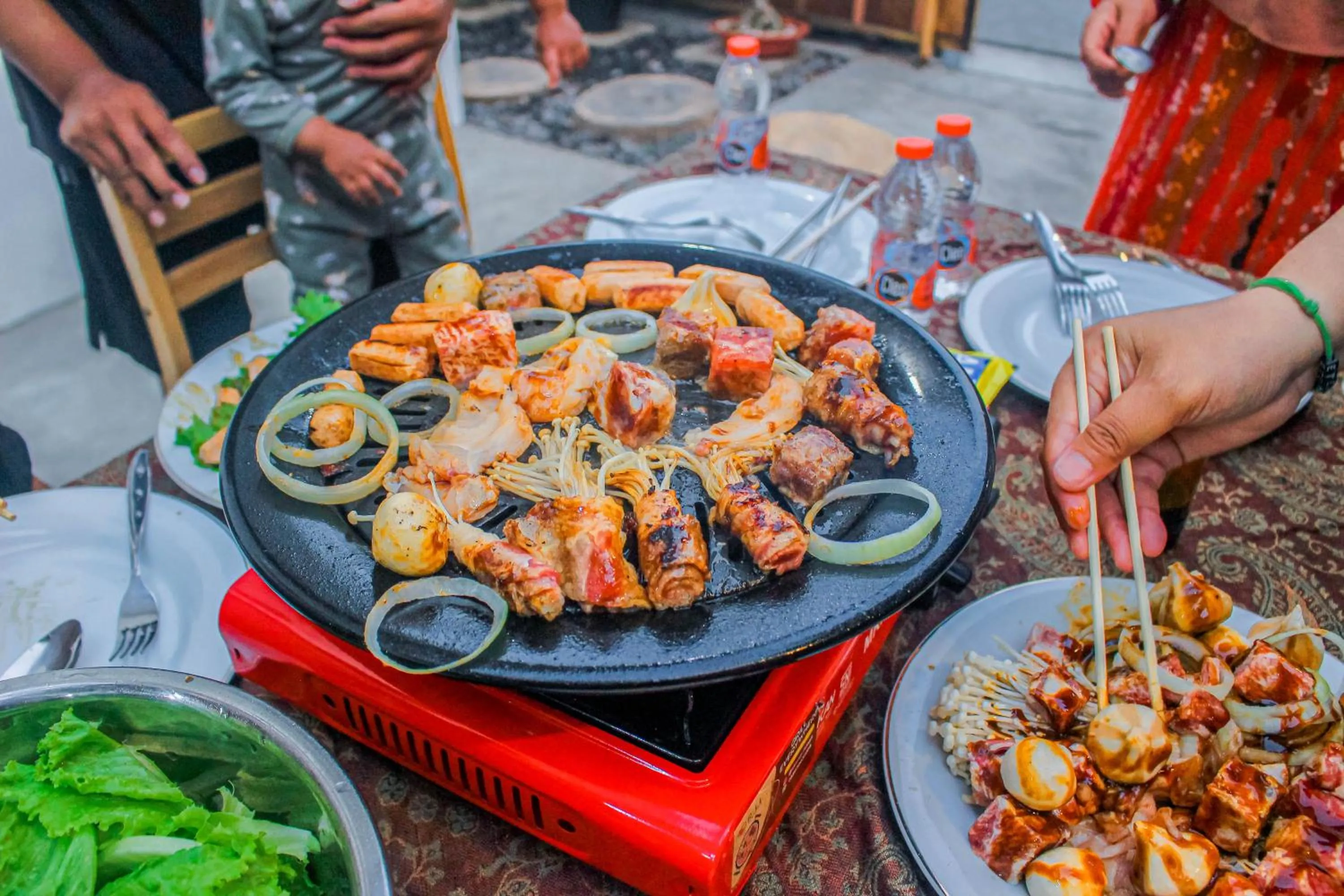 People in Villa D'Maguwo Suites