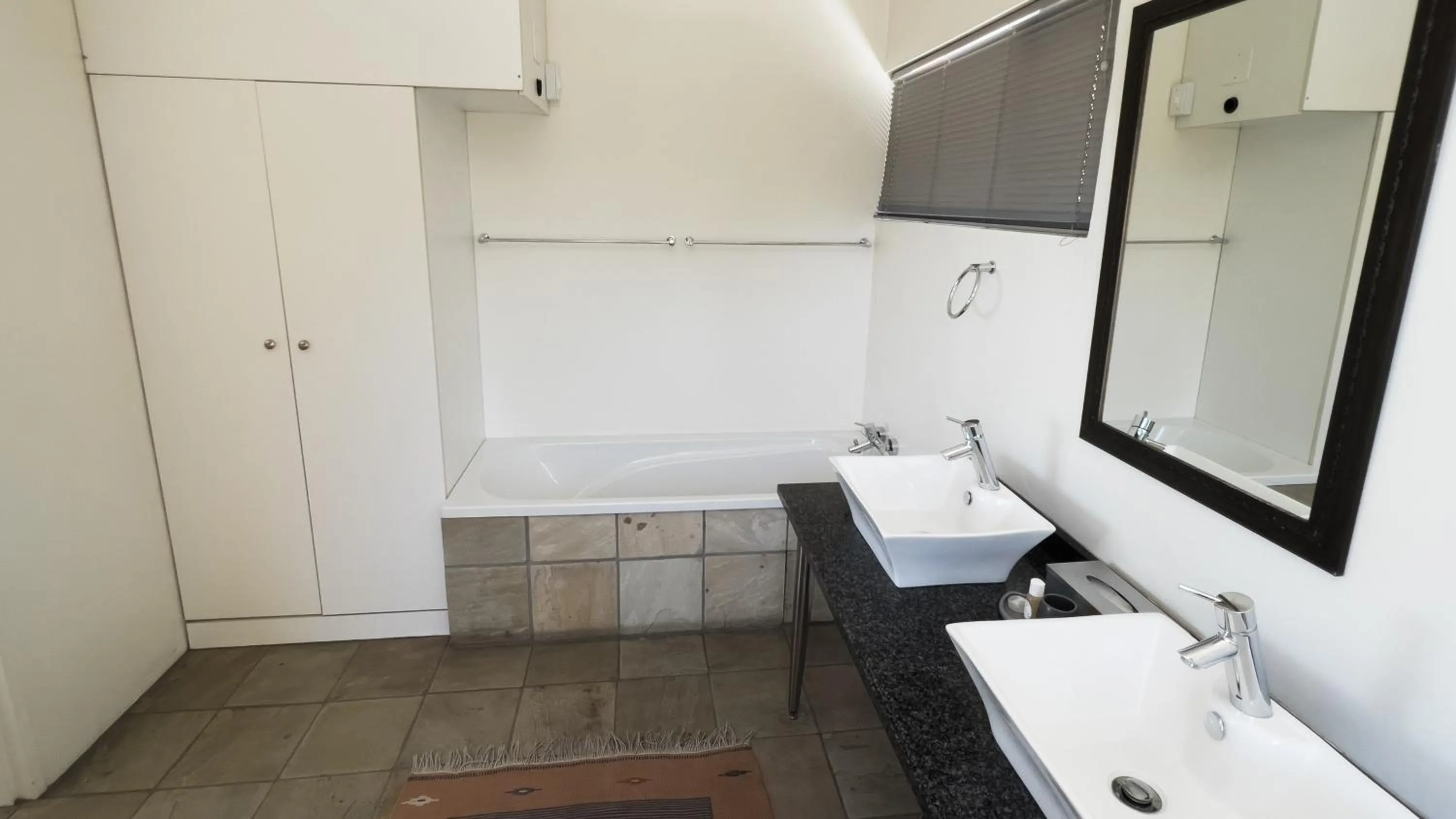 Bathroom in Orangerie Guest House