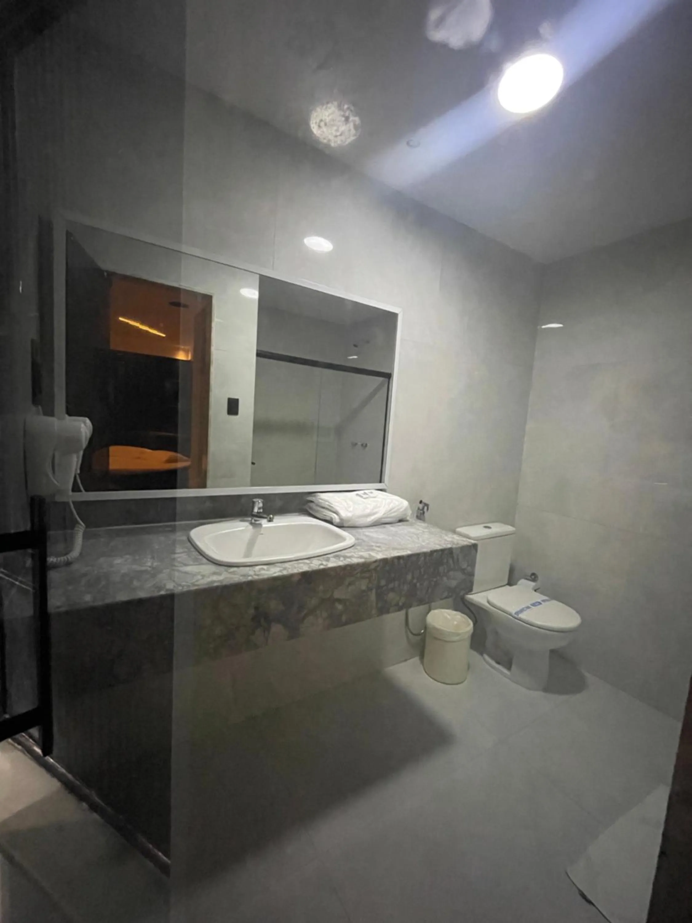 Bathroom in Bora Bora Motel