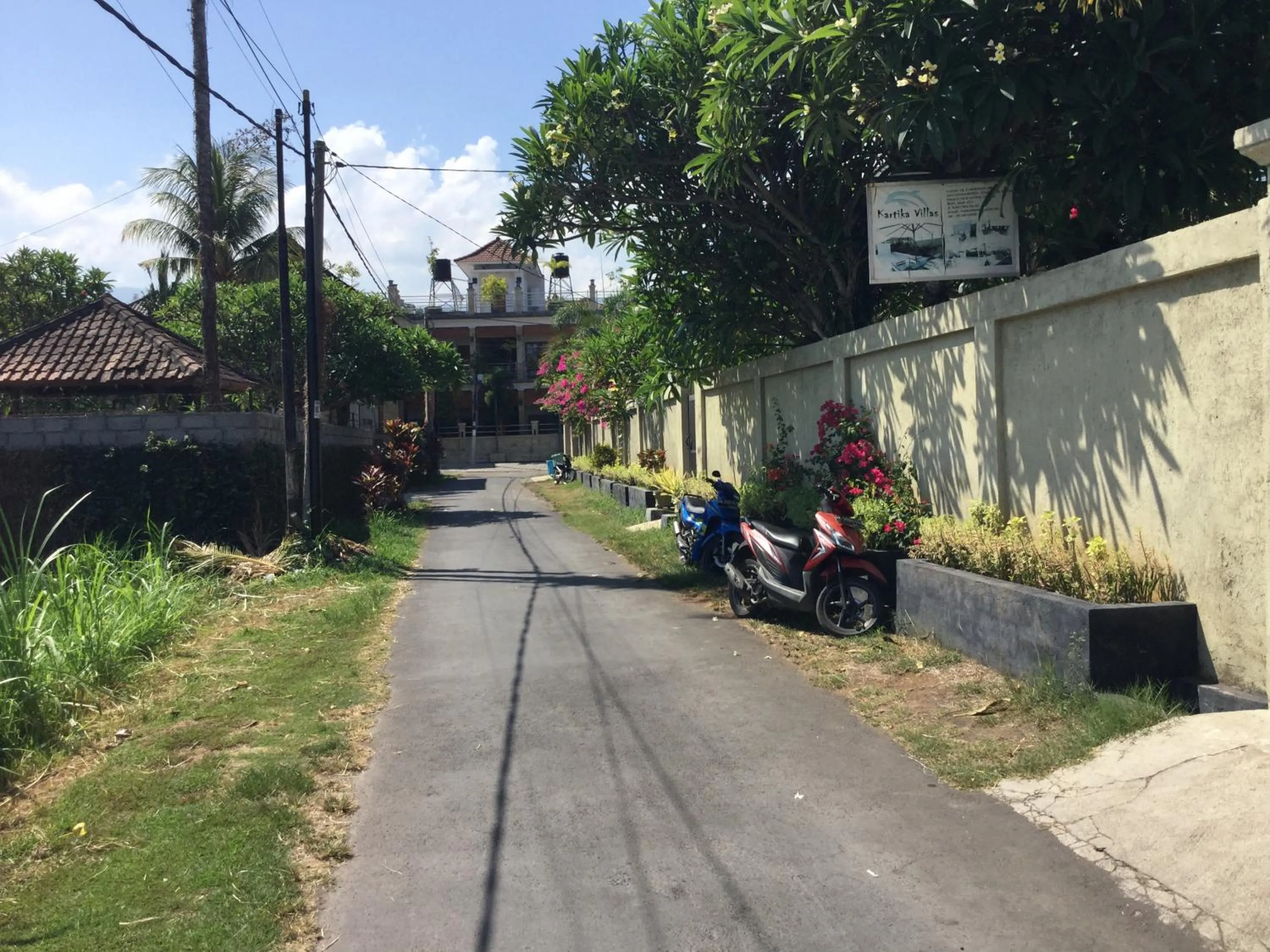 Neighbourhood in Kartika Villas