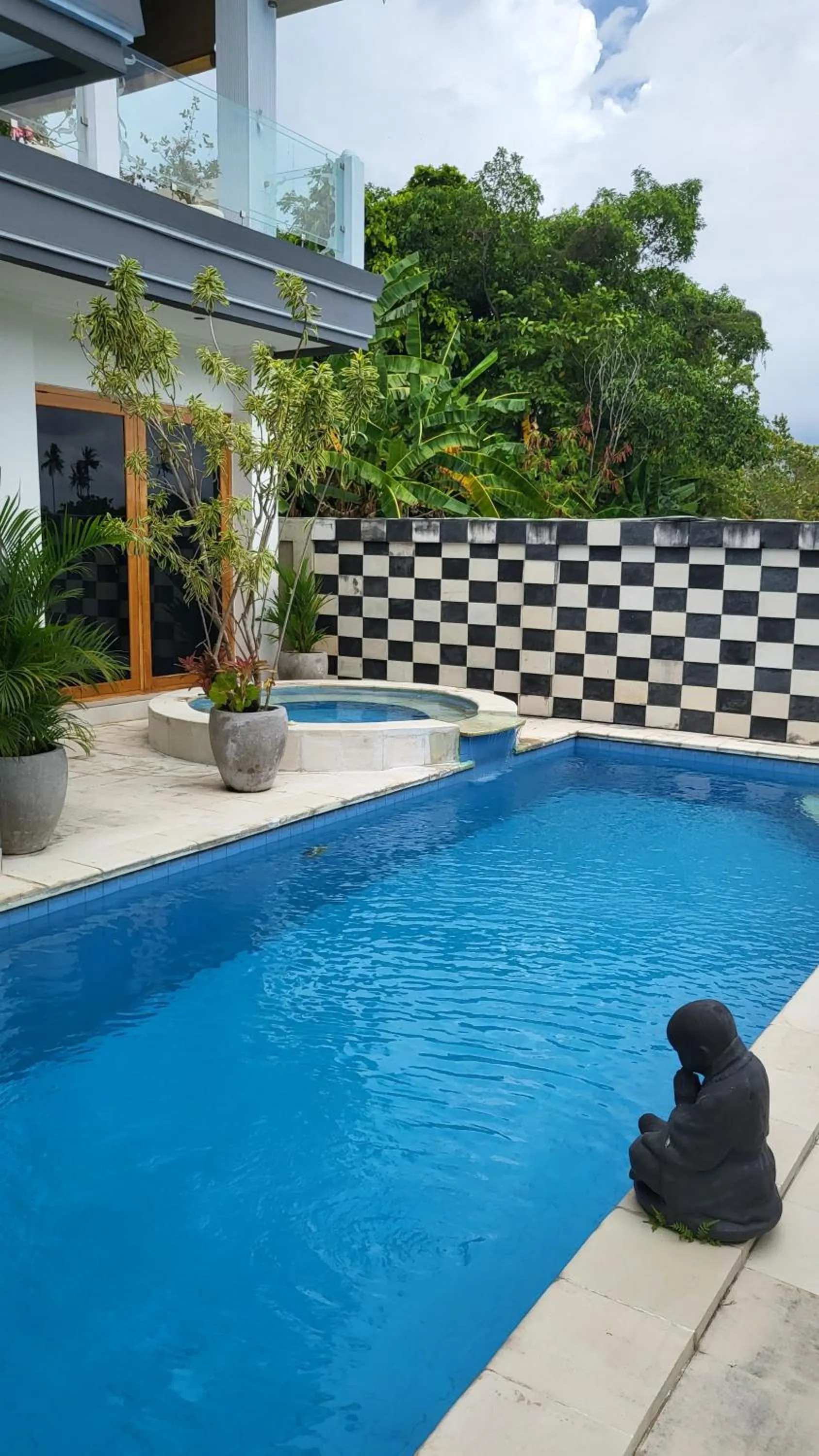 Swimming pool in Kartika Villas