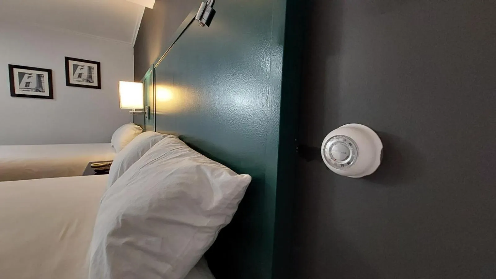 Bed in Village Motel