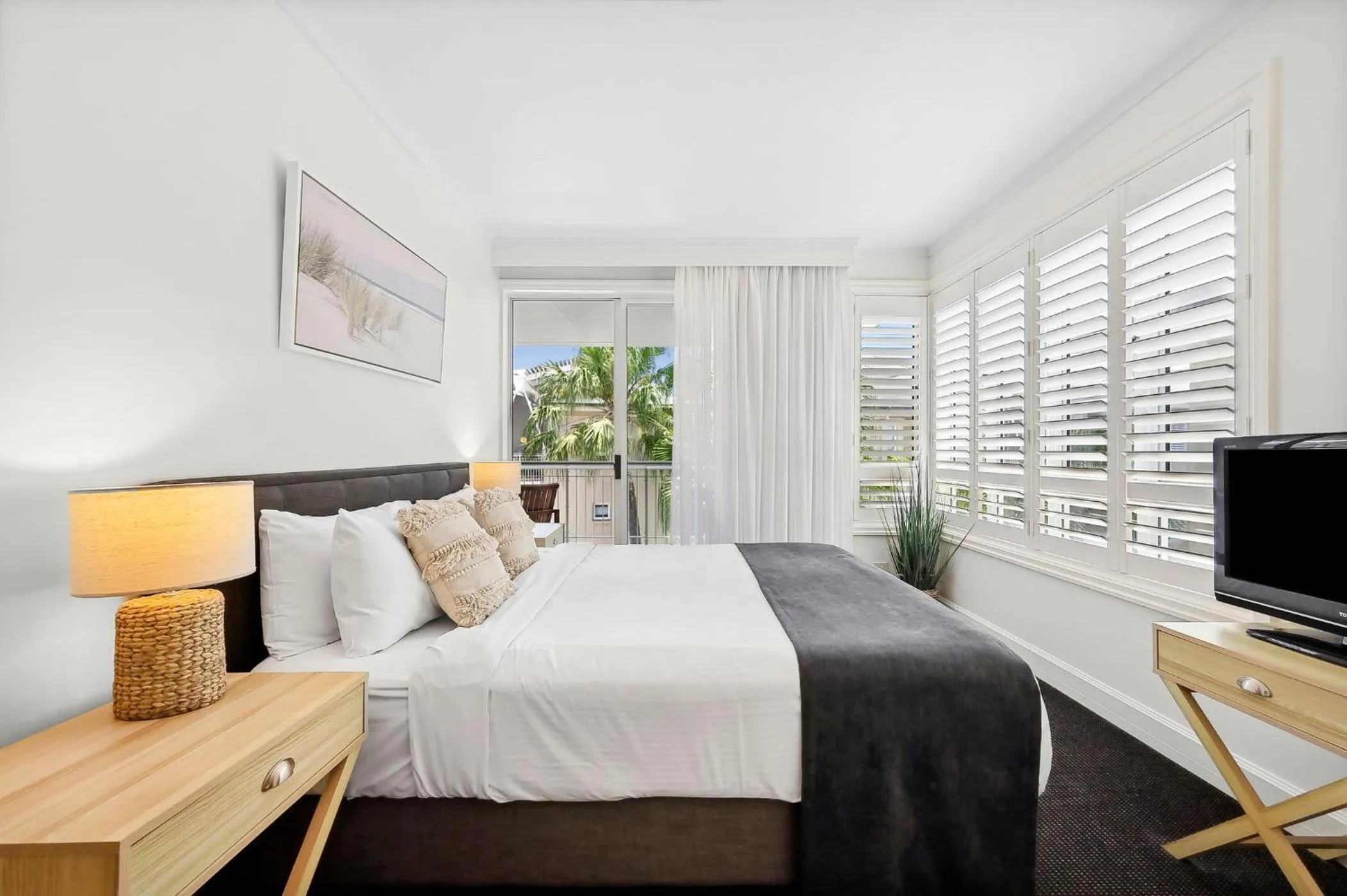 Bed in Hastings Suites by Stay Noosa
