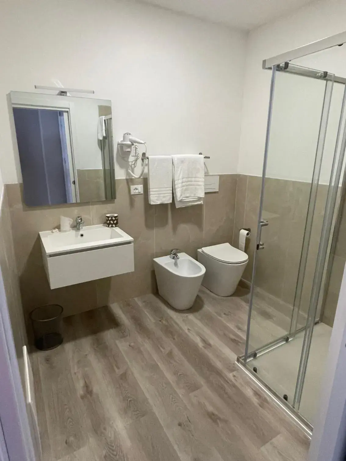 Superior Twin Room in Hotel Principe Superior Twin Room in Hotel Principe