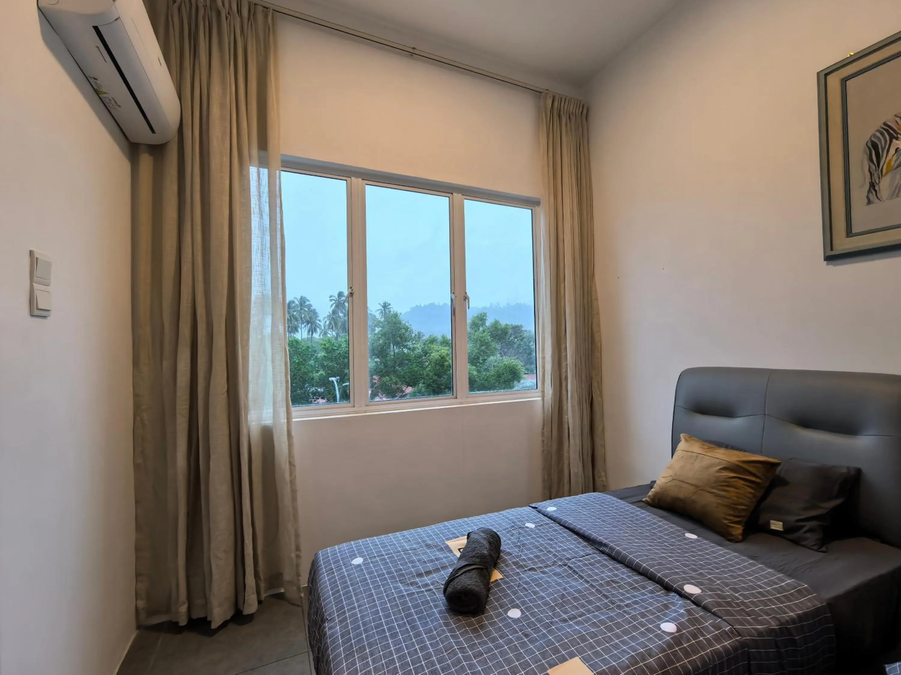 Bed in Langkawi Simfoni Cassia Suite 04 9pax