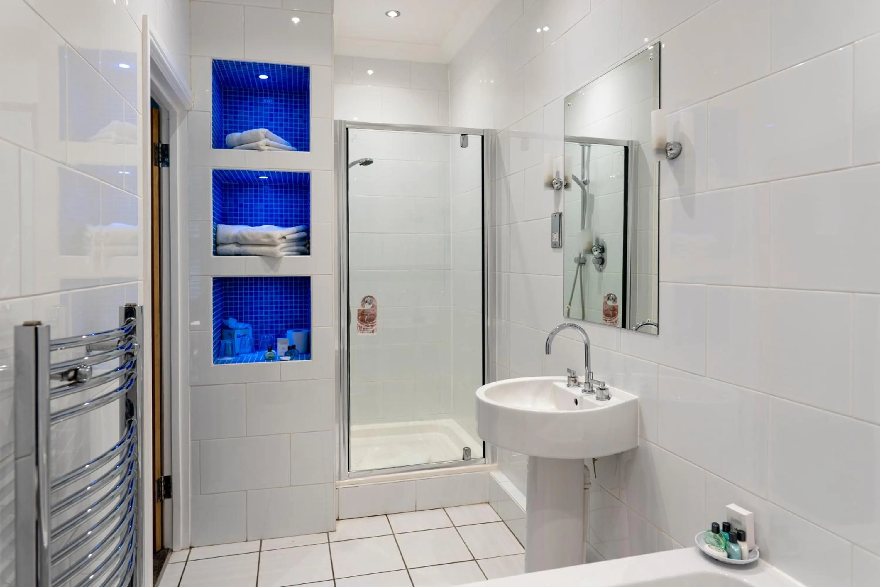 Bathroom in Ringwood Hall Hotel & Spa