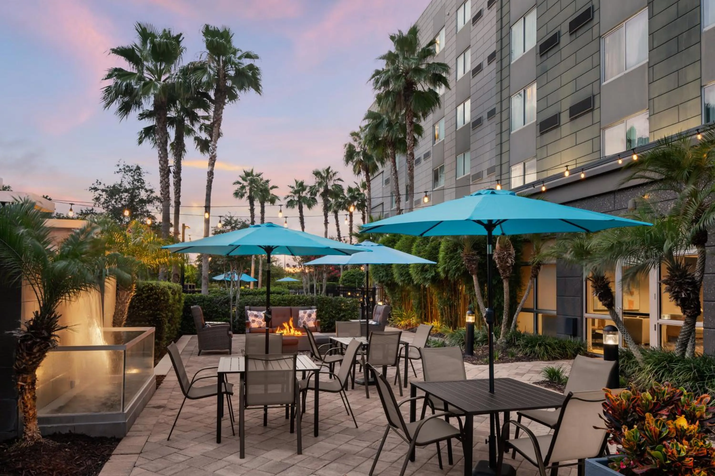 Property building in Courtyard by Marriott Orlando South/Grande Lakes Area