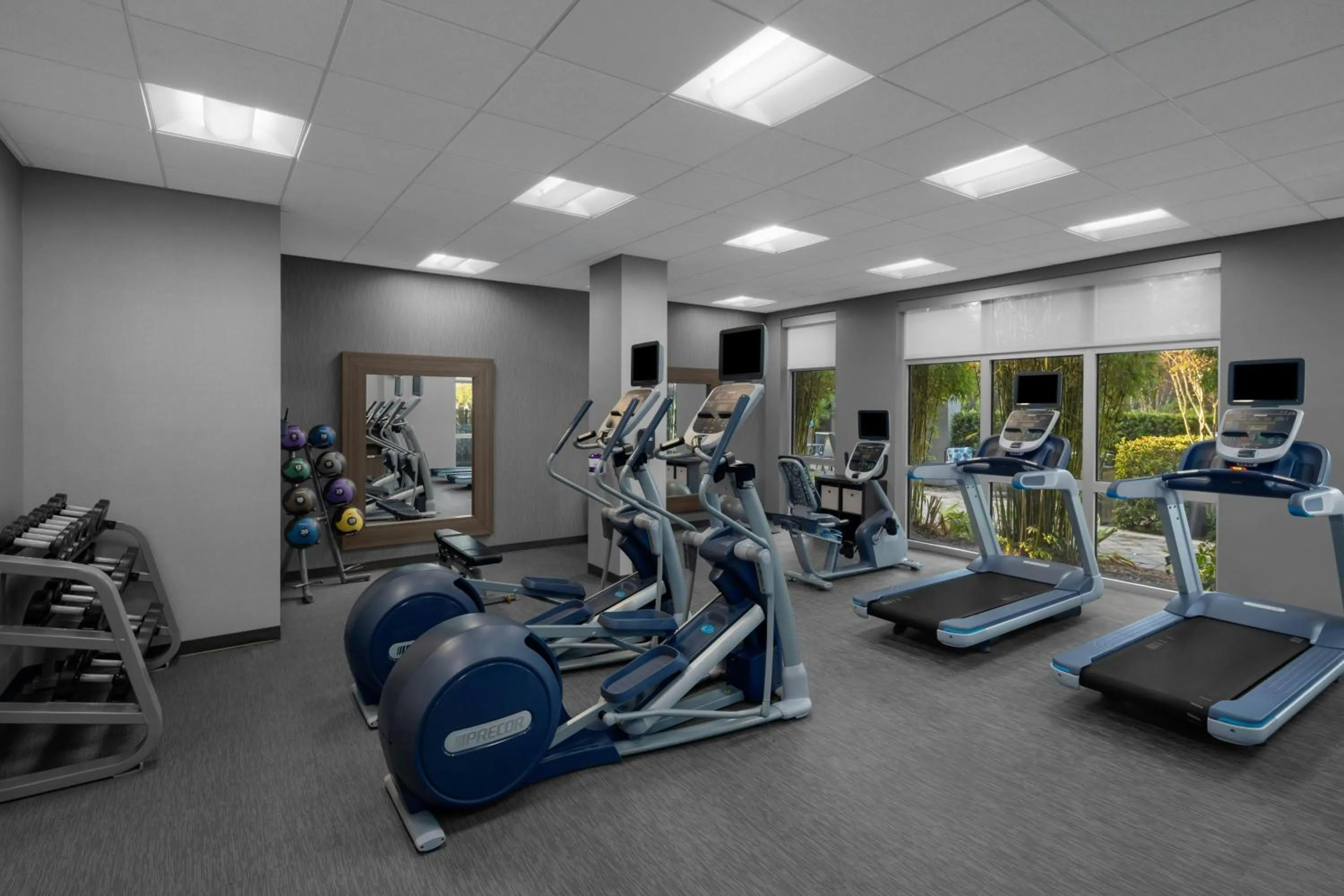 Fitness centre/facilities in Courtyard by Marriott Orlando South/Grande Lakes Area