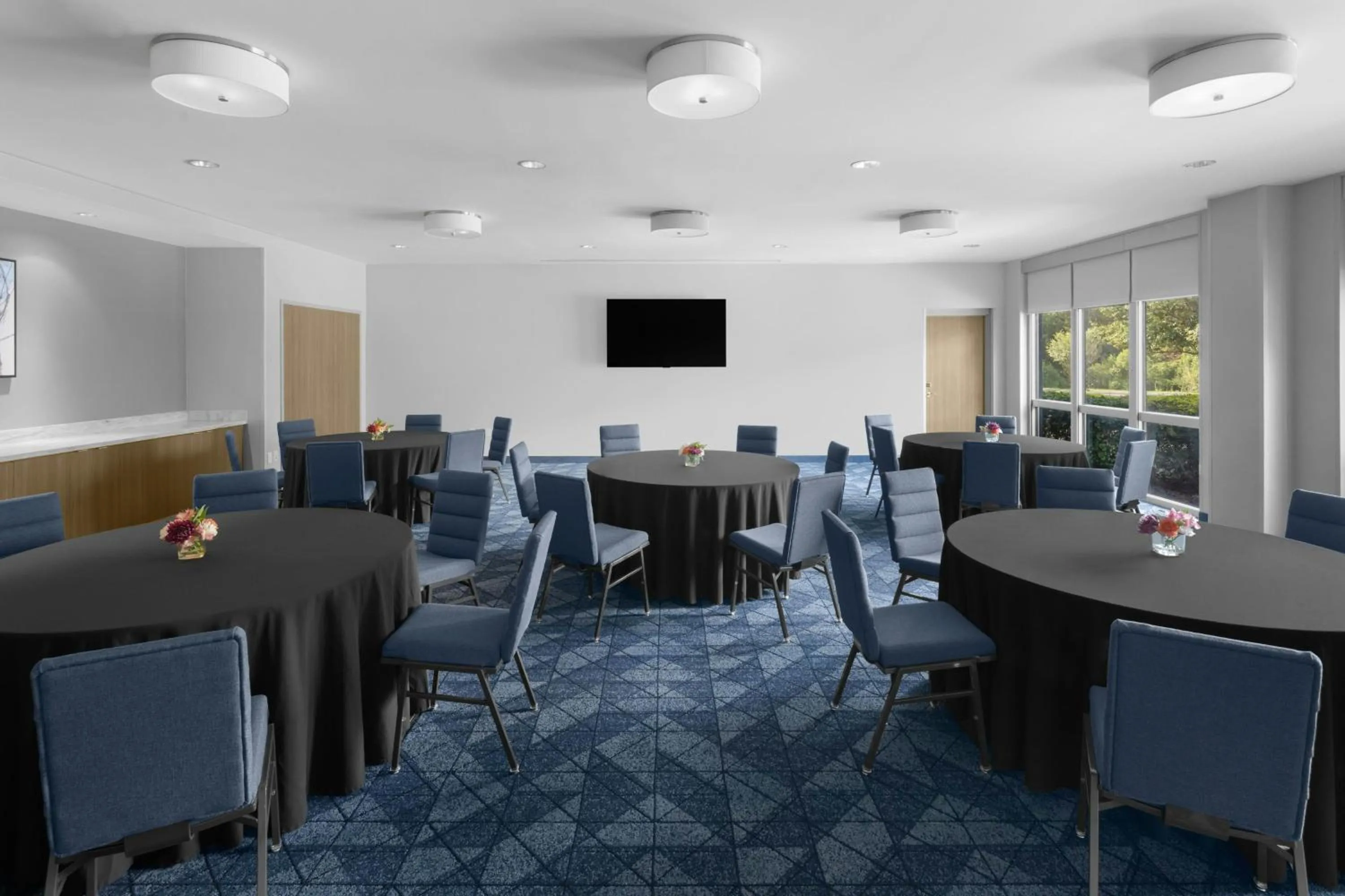 Meeting/conference room in Courtyard by Marriott Orlando South/Grande Lakes Area