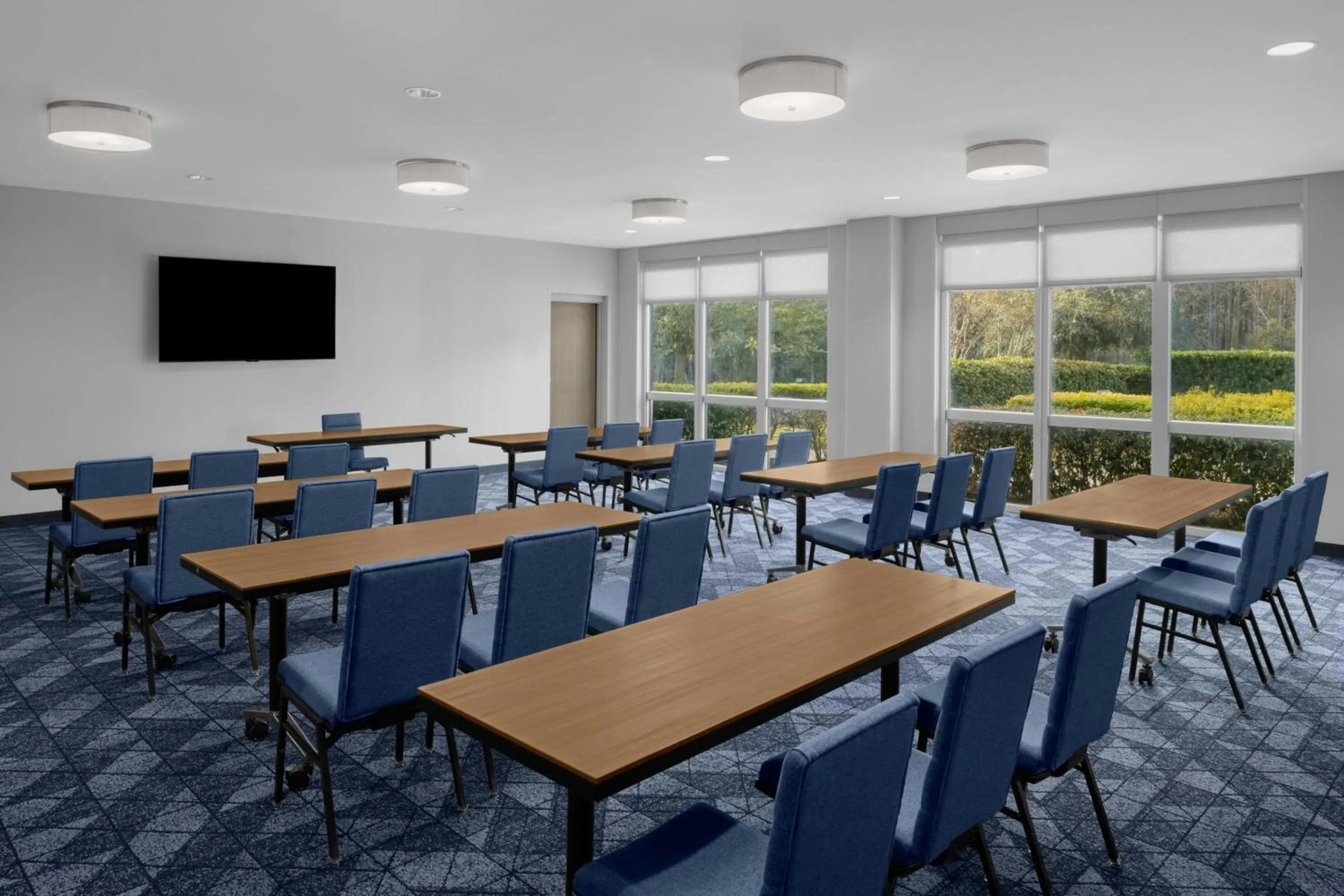Meeting/conference room in Courtyard by Marriott Orlando South/Grande Lakes Area