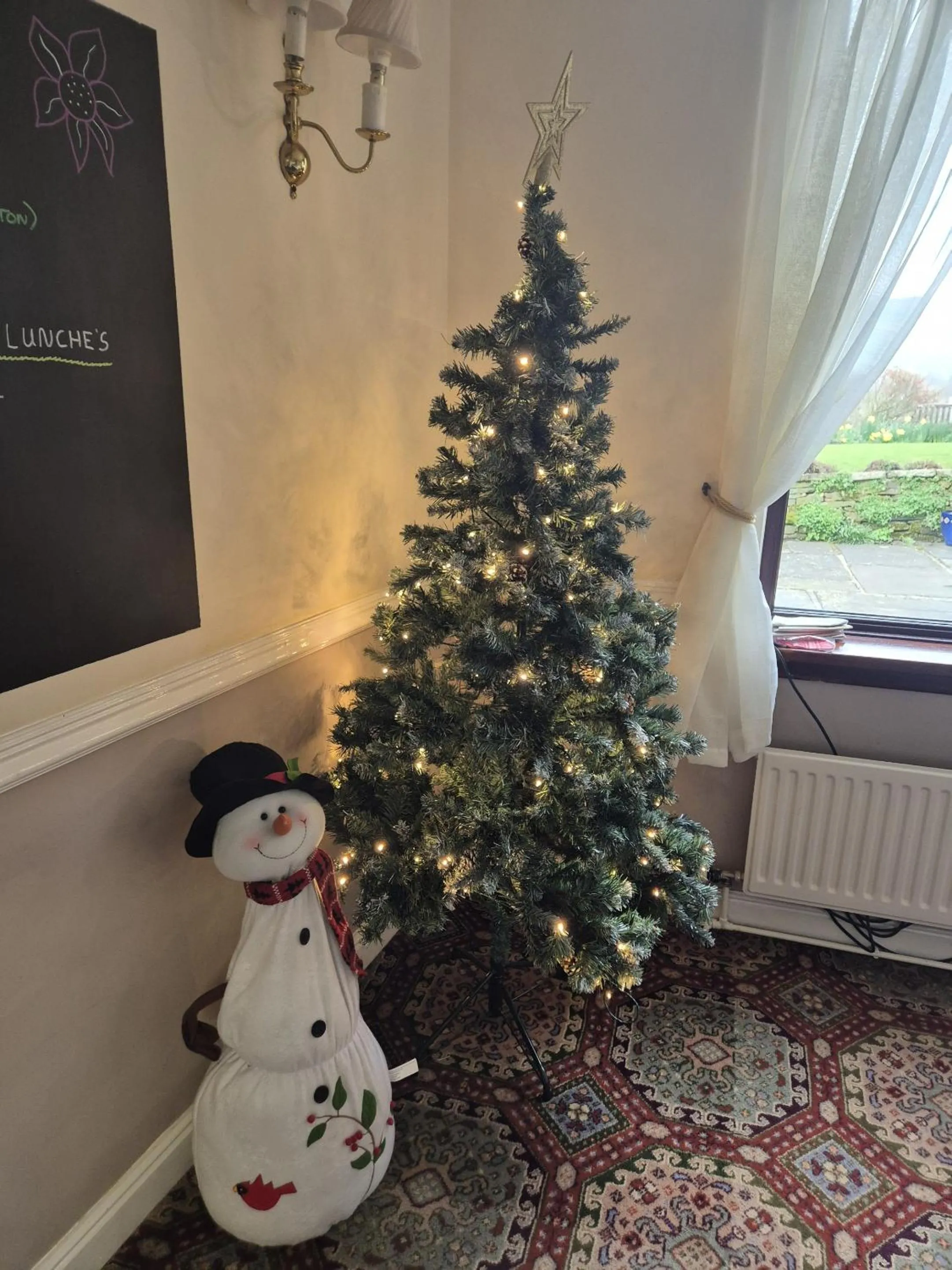 Living room in The Waltzing Weasel