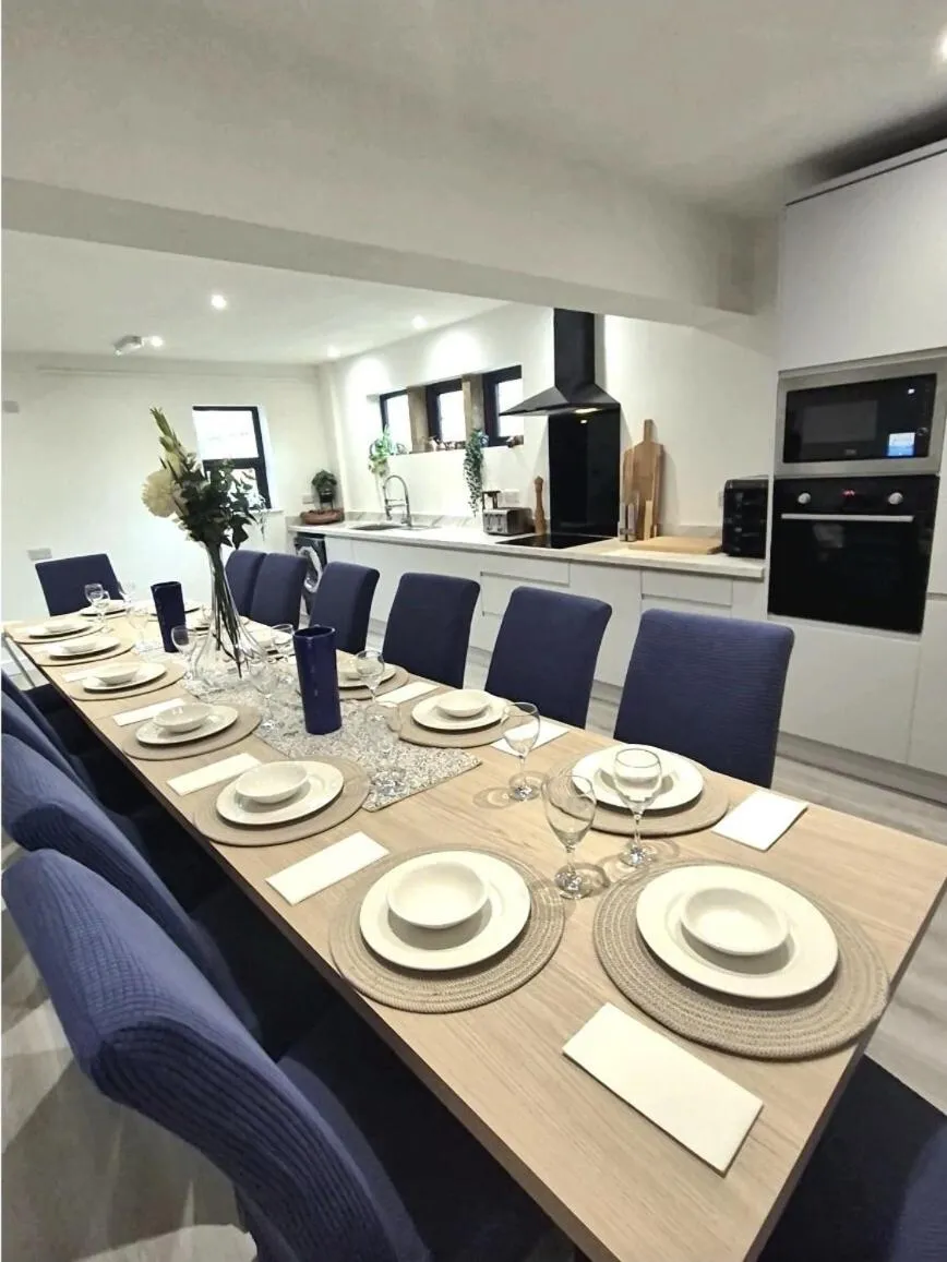 Kitchen or kitchenette in The Waltzing Weasel