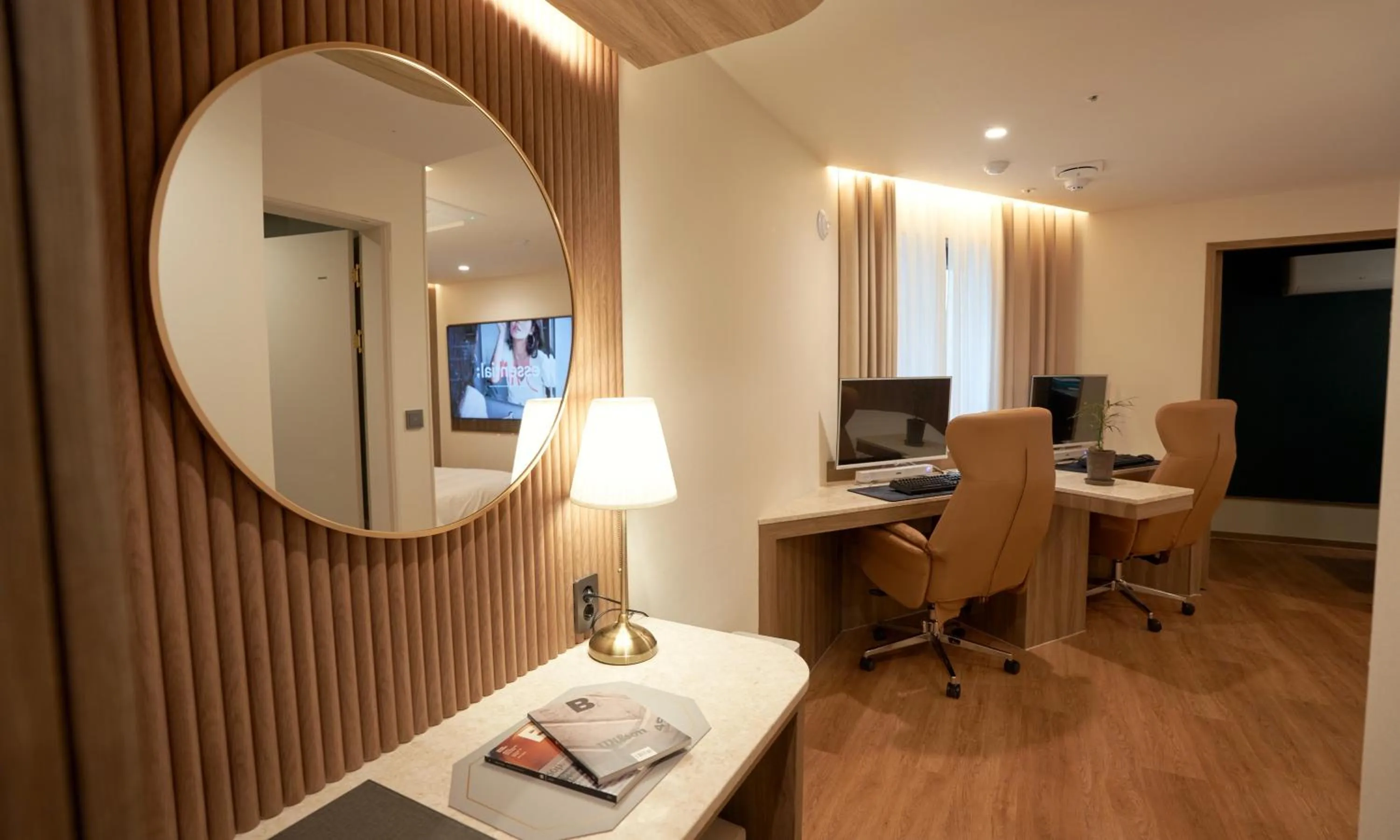 TV and multimedia in Brown Dot Hotel Gunsan Terminal Branch