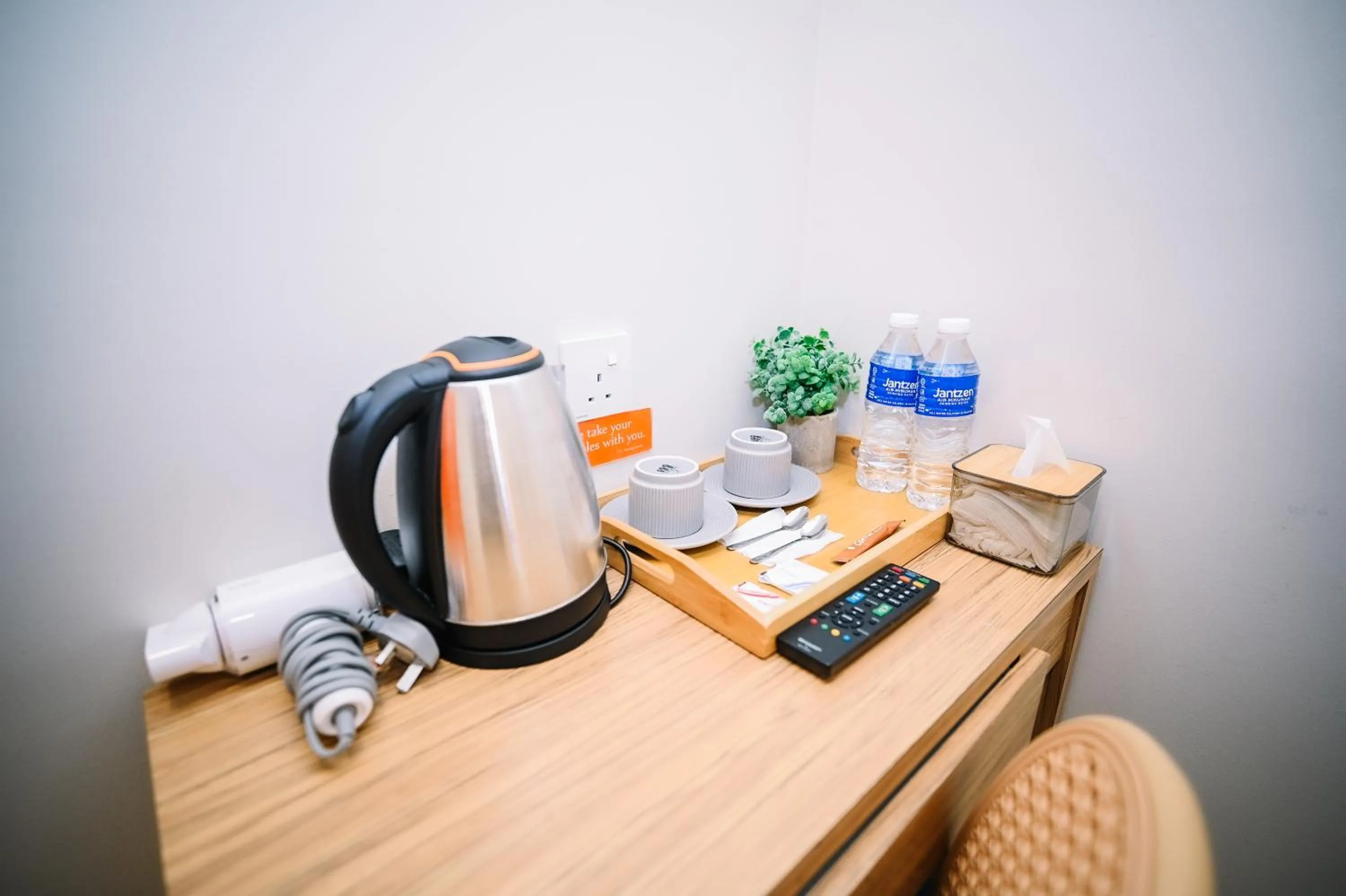 Coffee/tea facilities in Swing & Pillows - Kelana Jaya Selangor