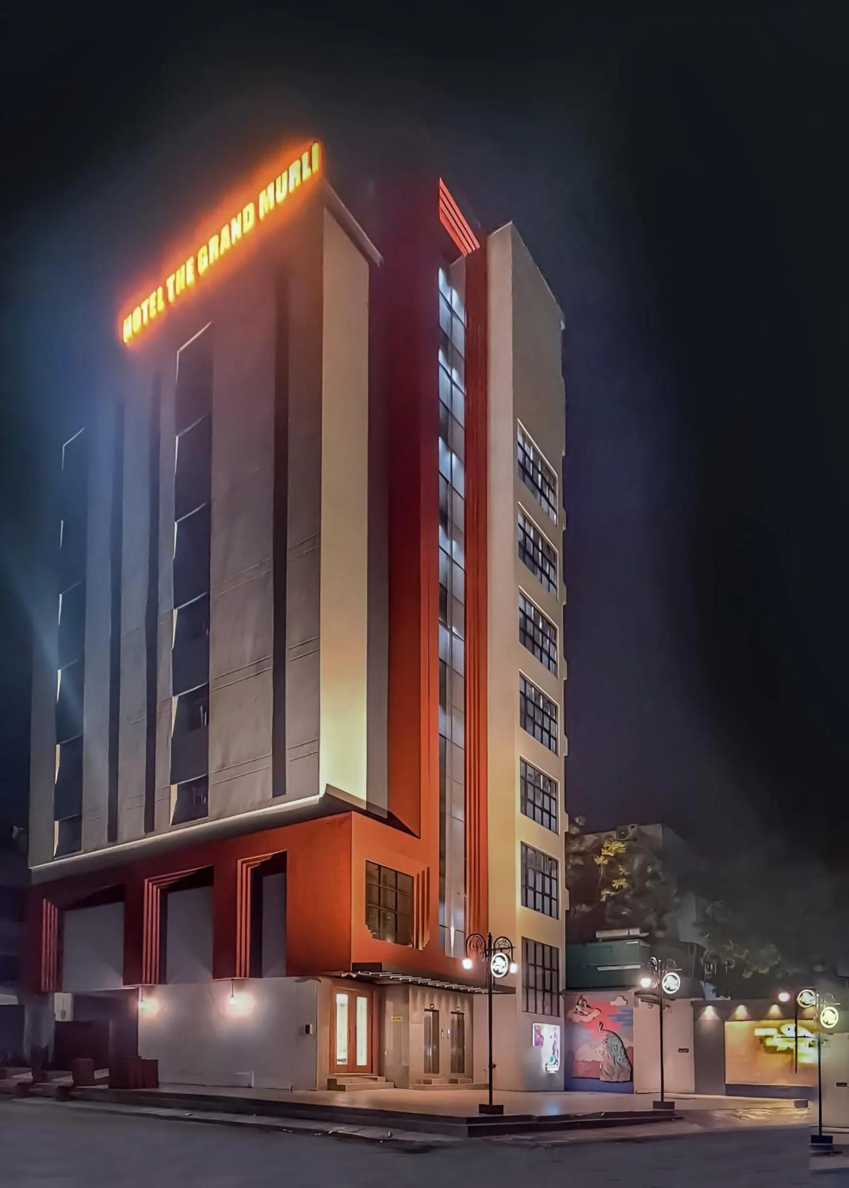 Property building in The Grand Murli Hotel, City Light Road, Surat