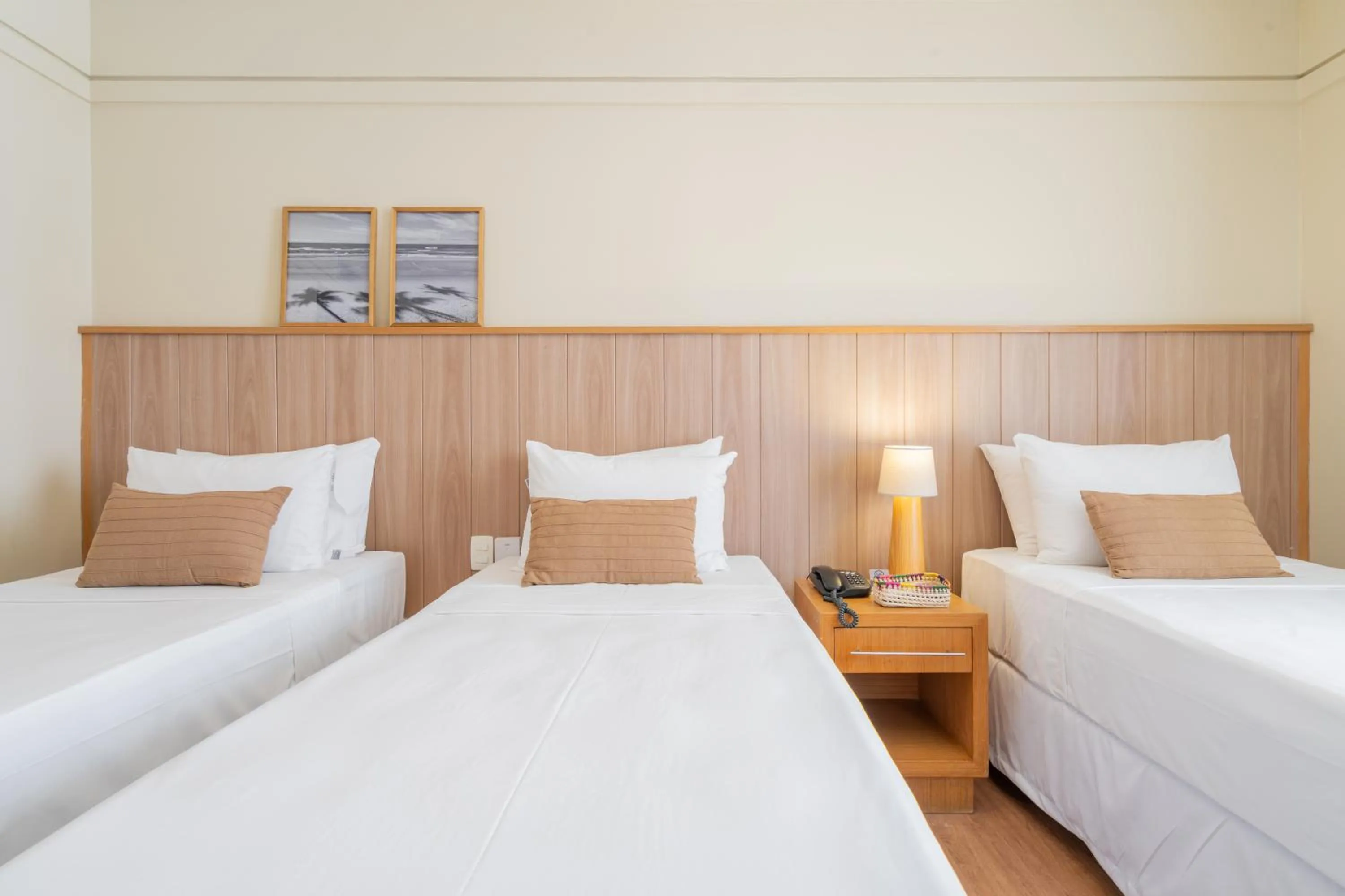 Bedroom, Bed in Afago Mareiro Hotel