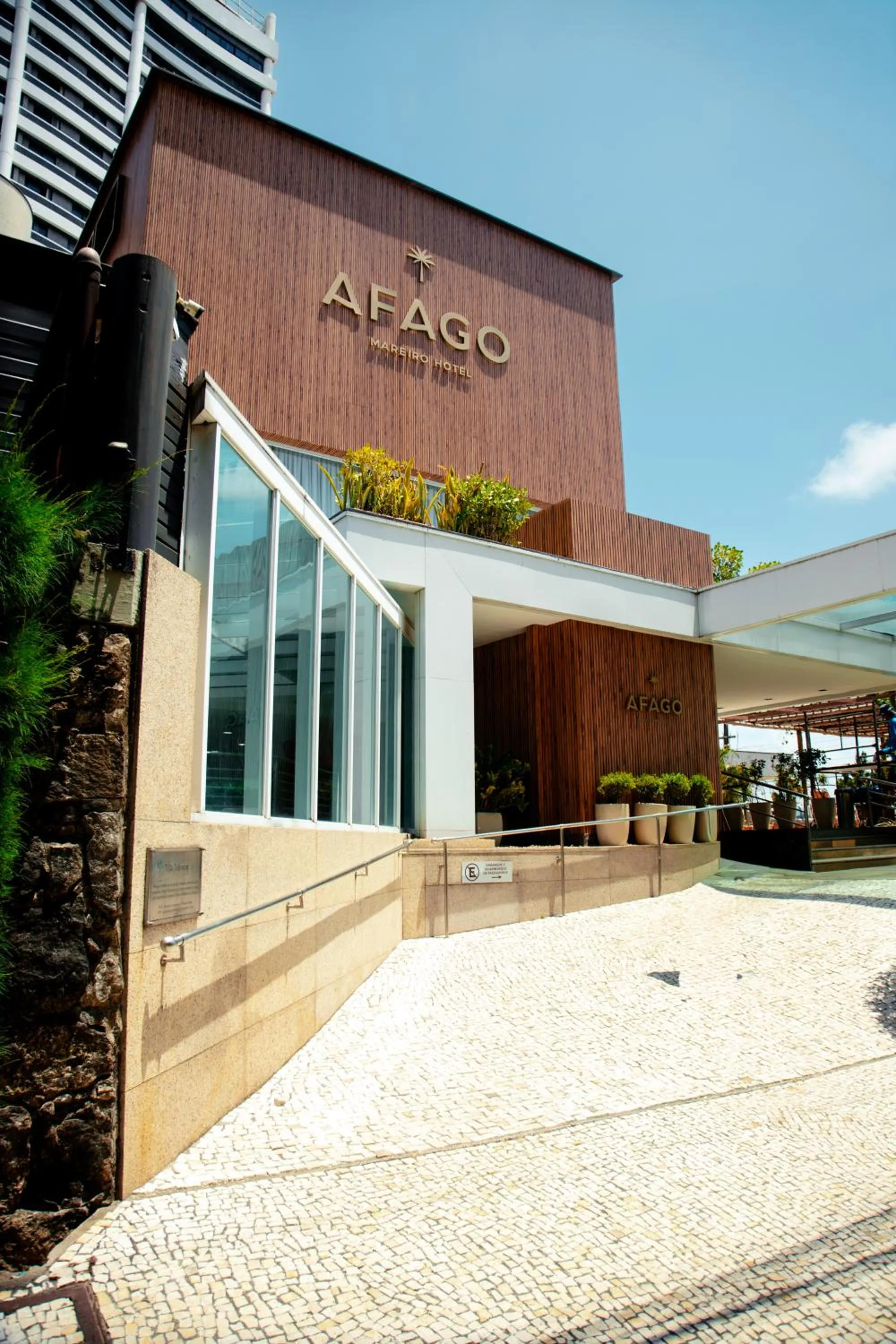 Property building in Afago Mareiro Hotel