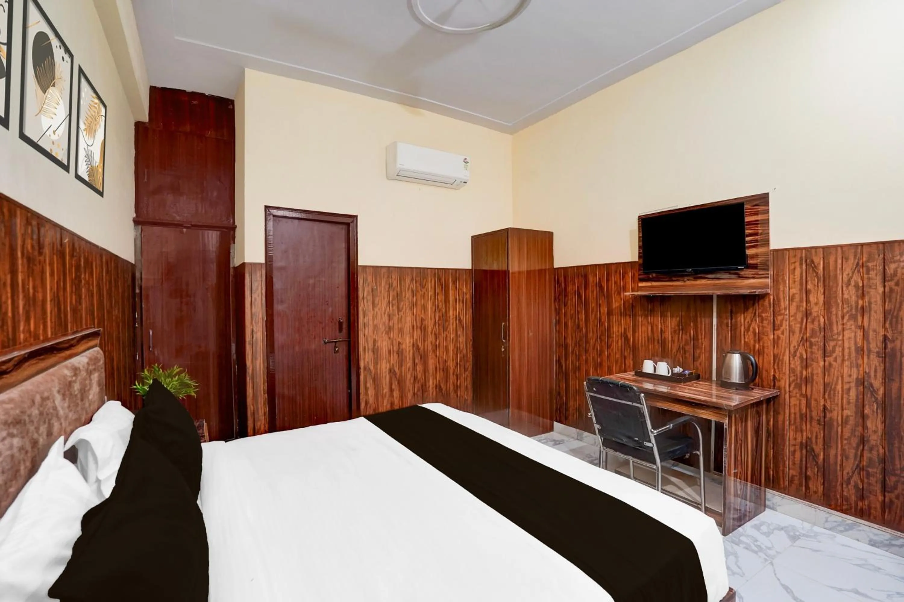 Bedroom, Bed in Collection O Govind Vihar Matiyari Formerly Saffron