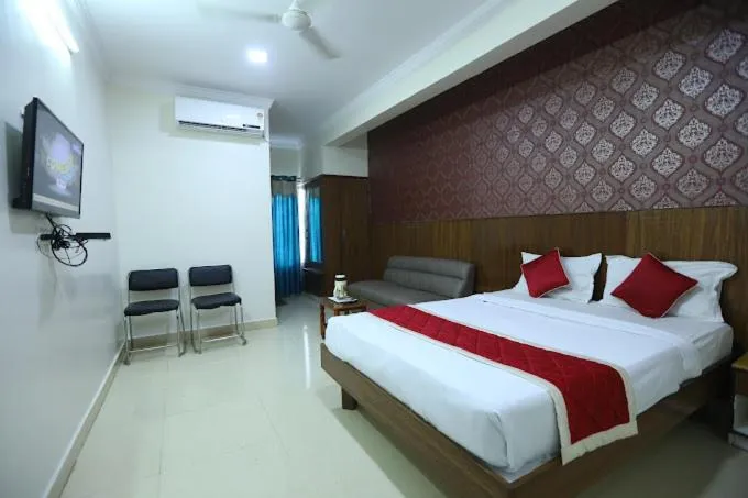 Bedroom, Bed in Hotel BCP Suites