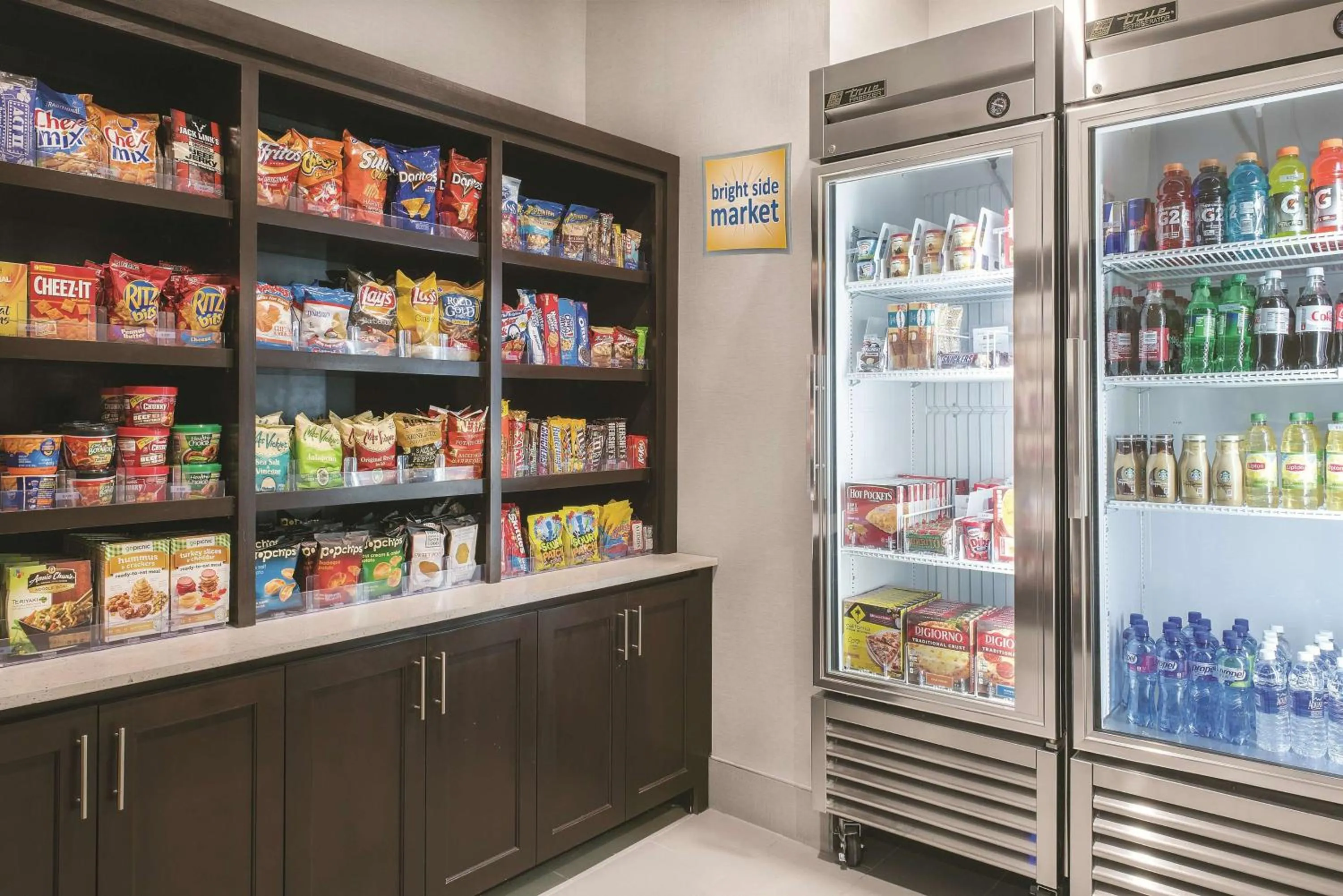 On site in La Quinta by Wyndham Fort Worth West - I-30