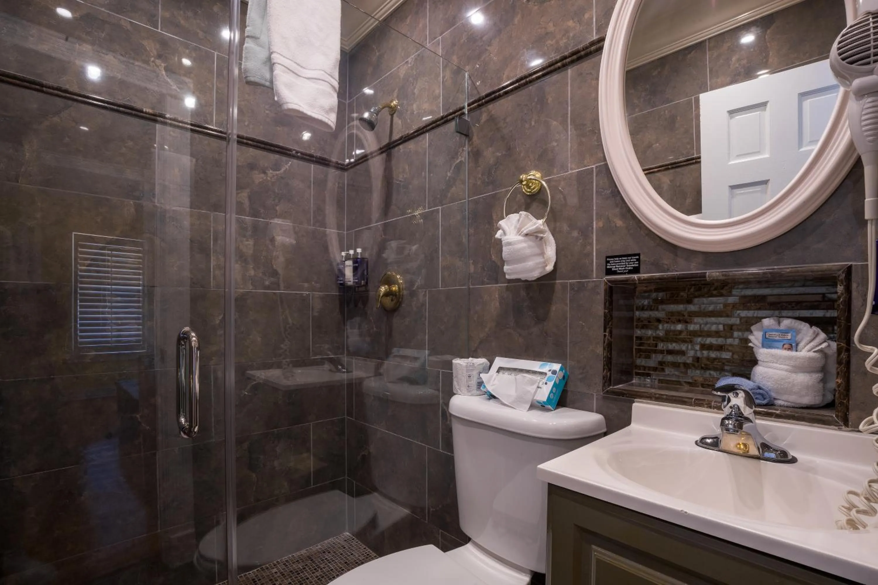 Bathroom in Duval Inn - Key West