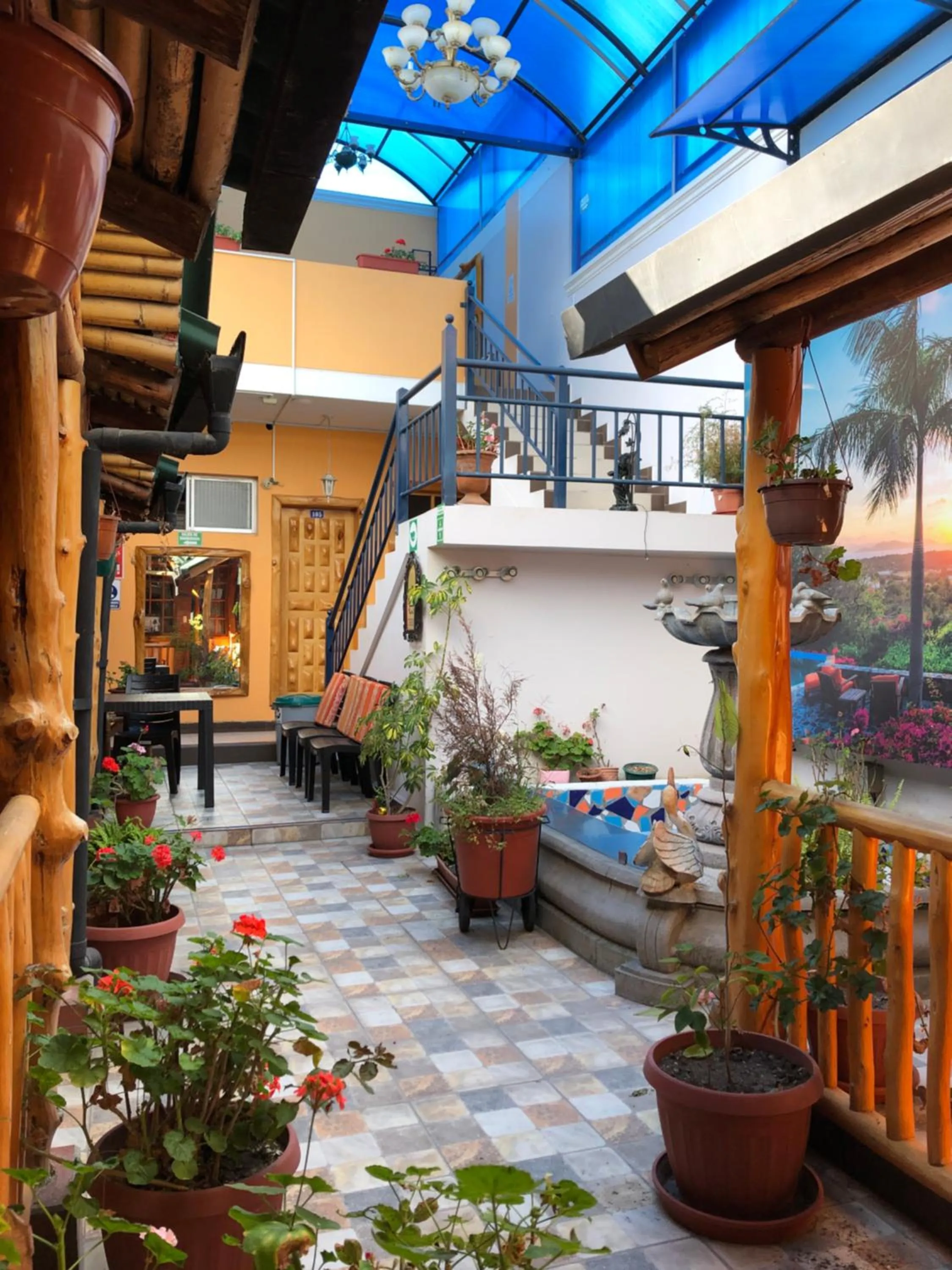 Patio in HOTEL El INDIO