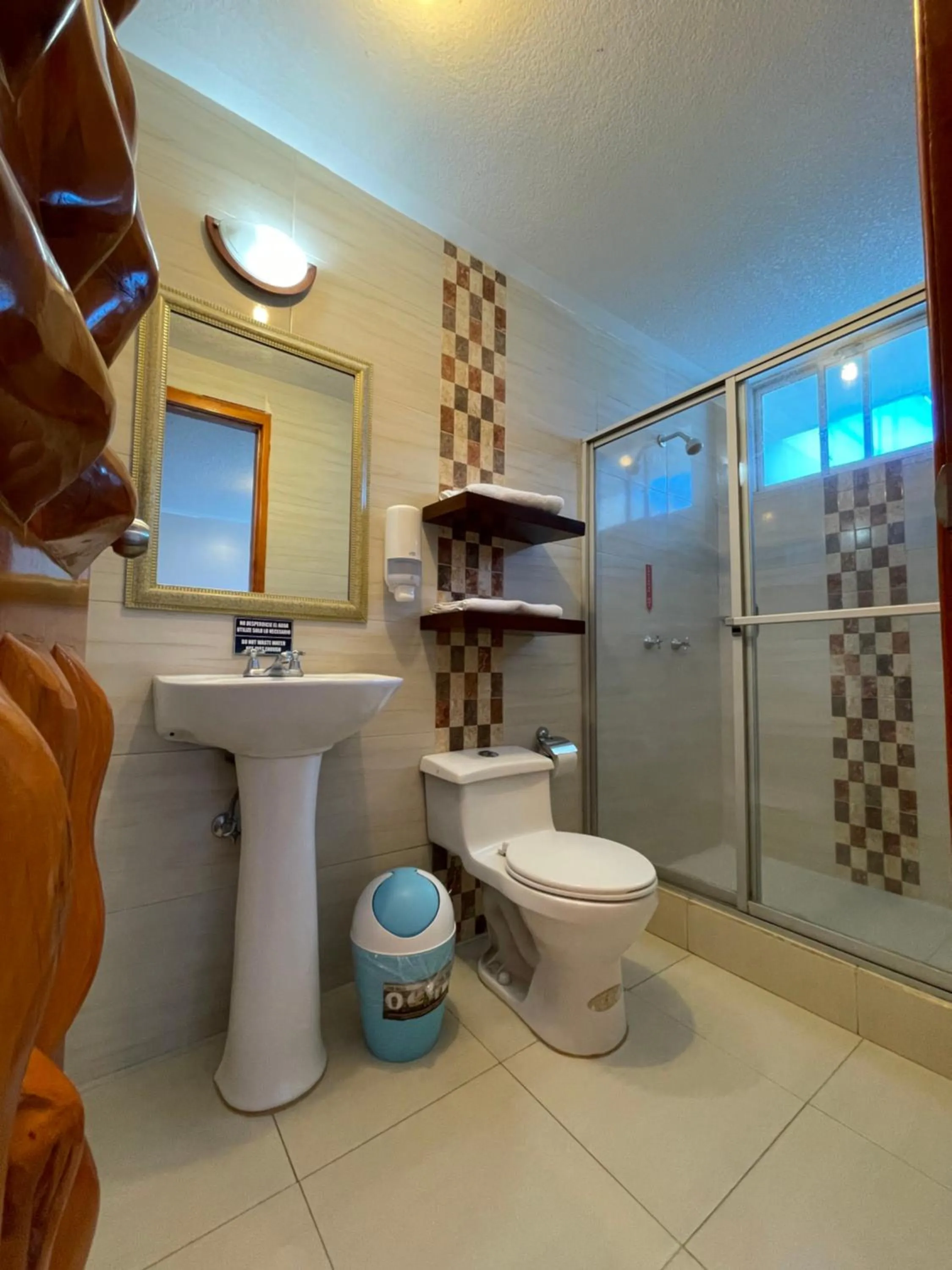 Bathroom in HOTEL El INDIO