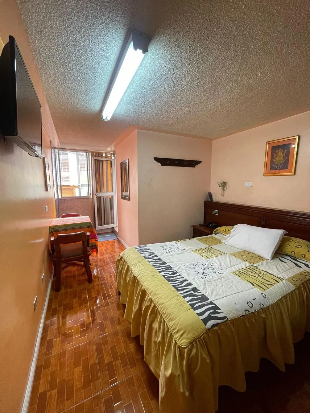 Bed in HOTEL El INDIO