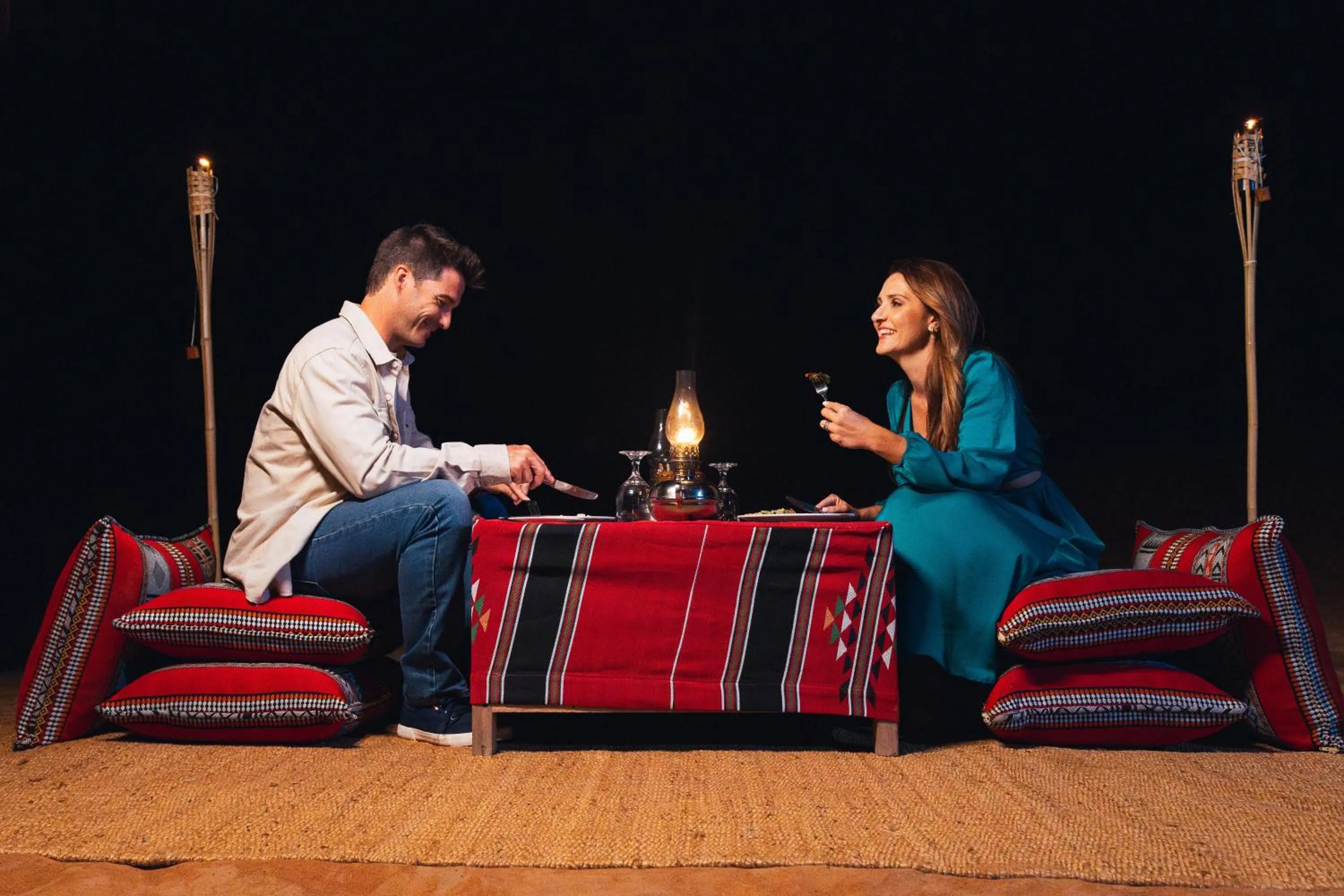 Restaurant/places to eat in Thousand Nights Camp