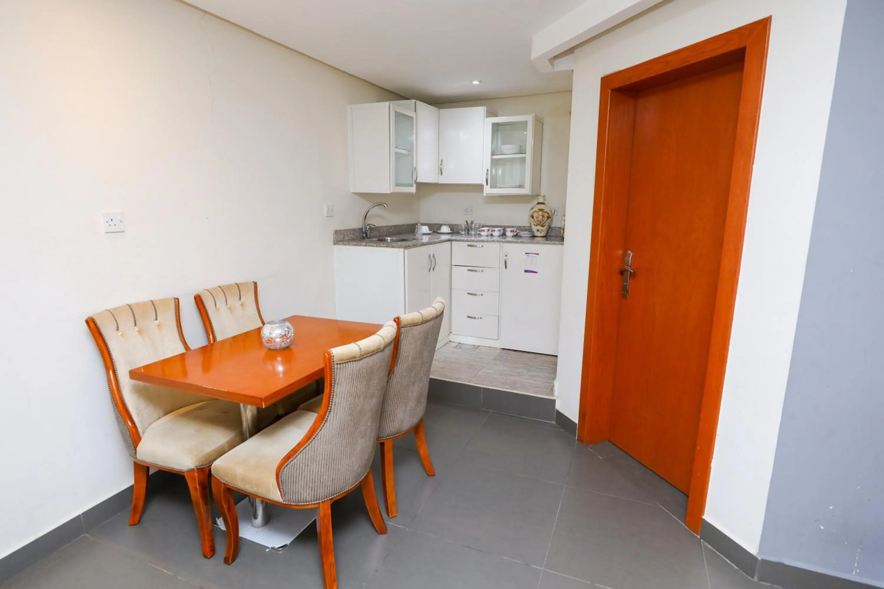 Kitchen or kitchenette in ماجيك سويت ابوحليفة Magic Suite Abu Halifa