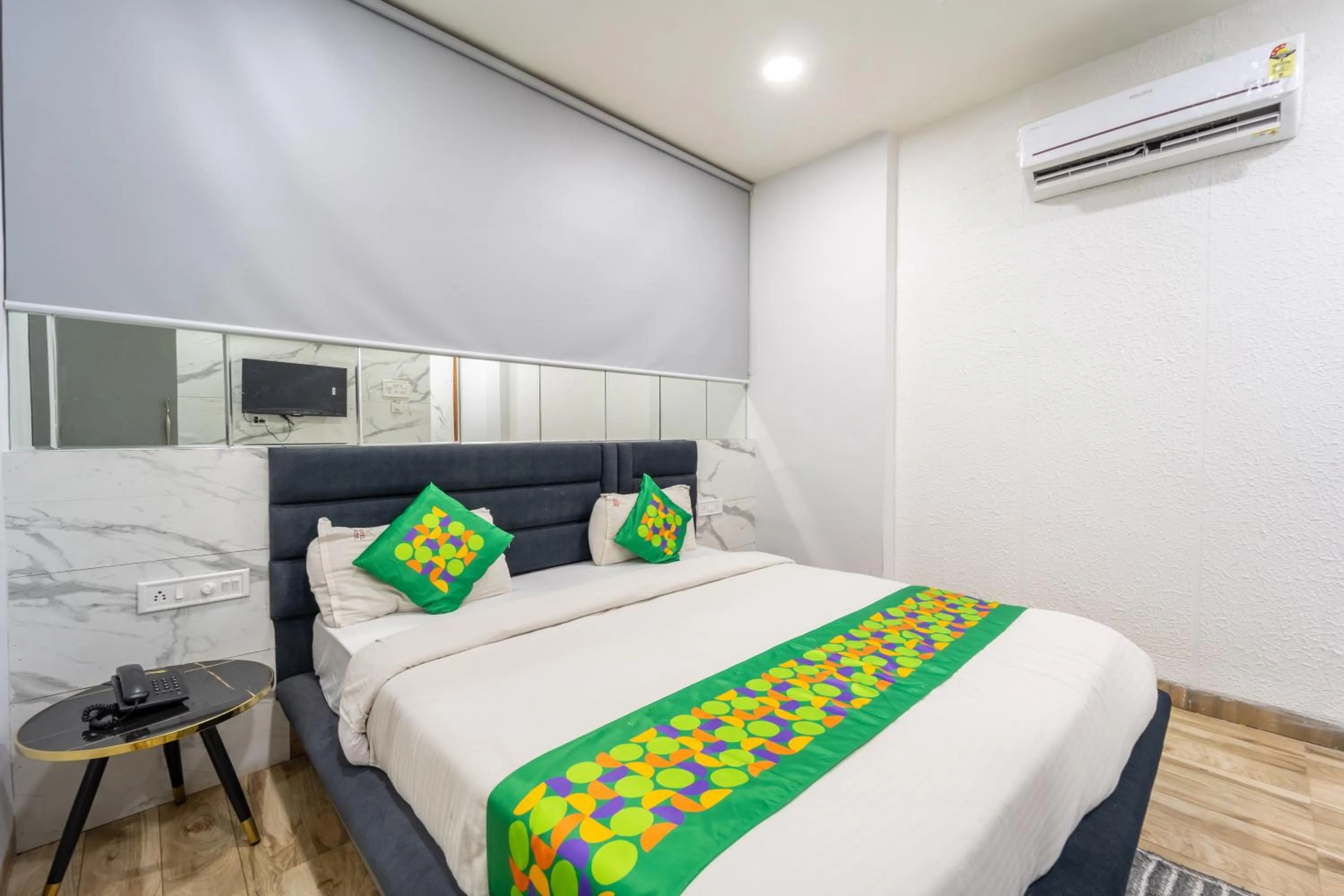 Bedroom, Bed in Treebo Musk