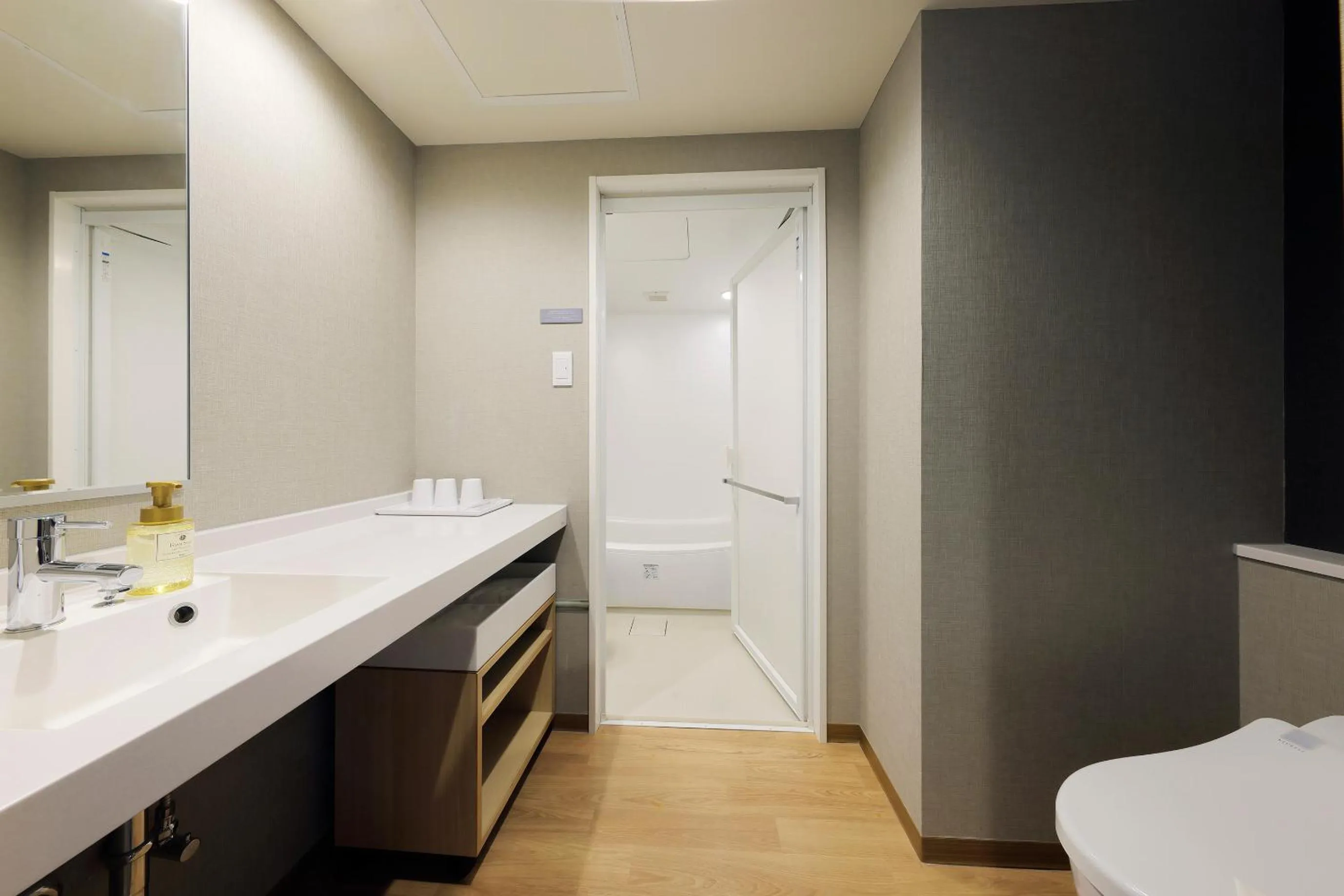 Toilet in JR Inn Asahikawa