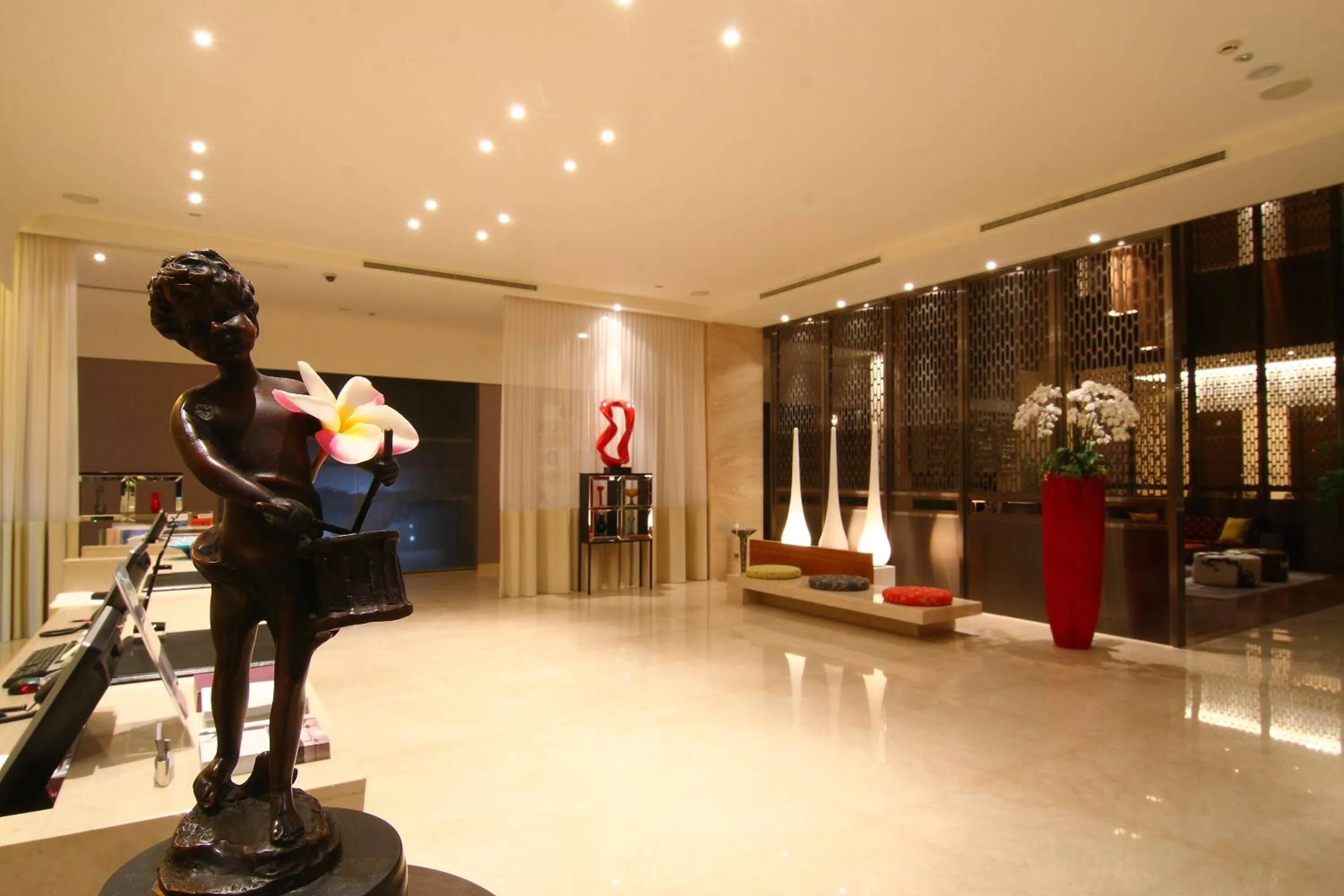 Lobby or reception in Hung's Mansion