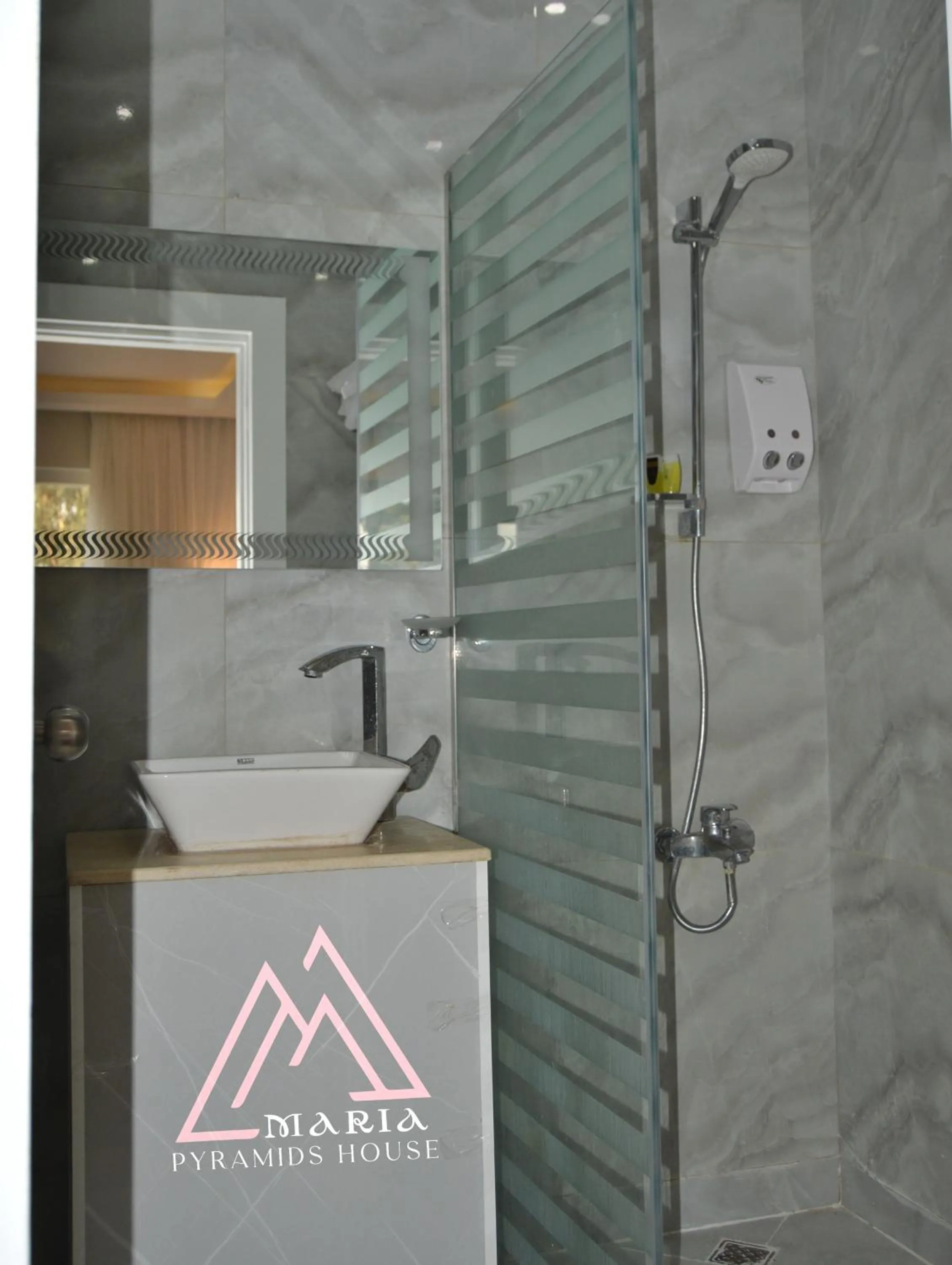 Shower in Maria Pyramids House