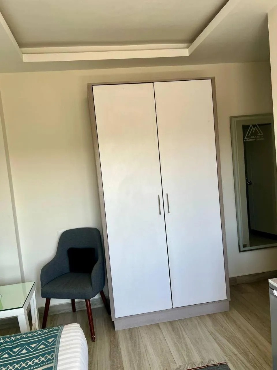 Photo of the whole room in Maria Pyramids House