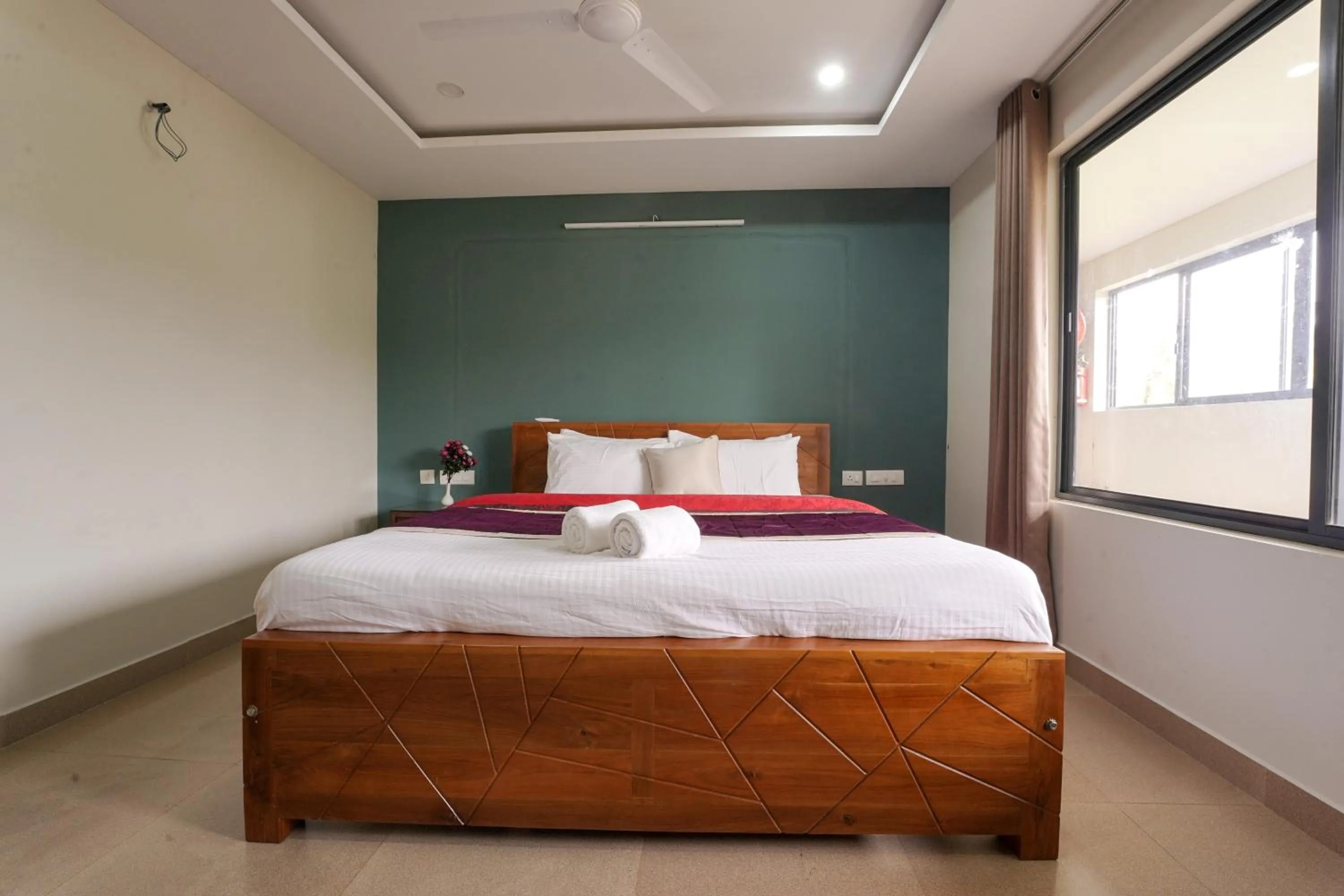 Bedroom, Bed in Span Avenue