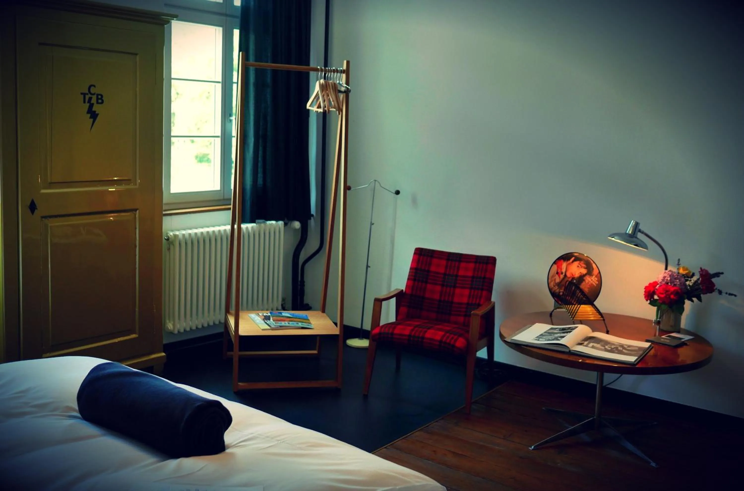 Photo of the whole room, Bed in Haus Zauberflöte