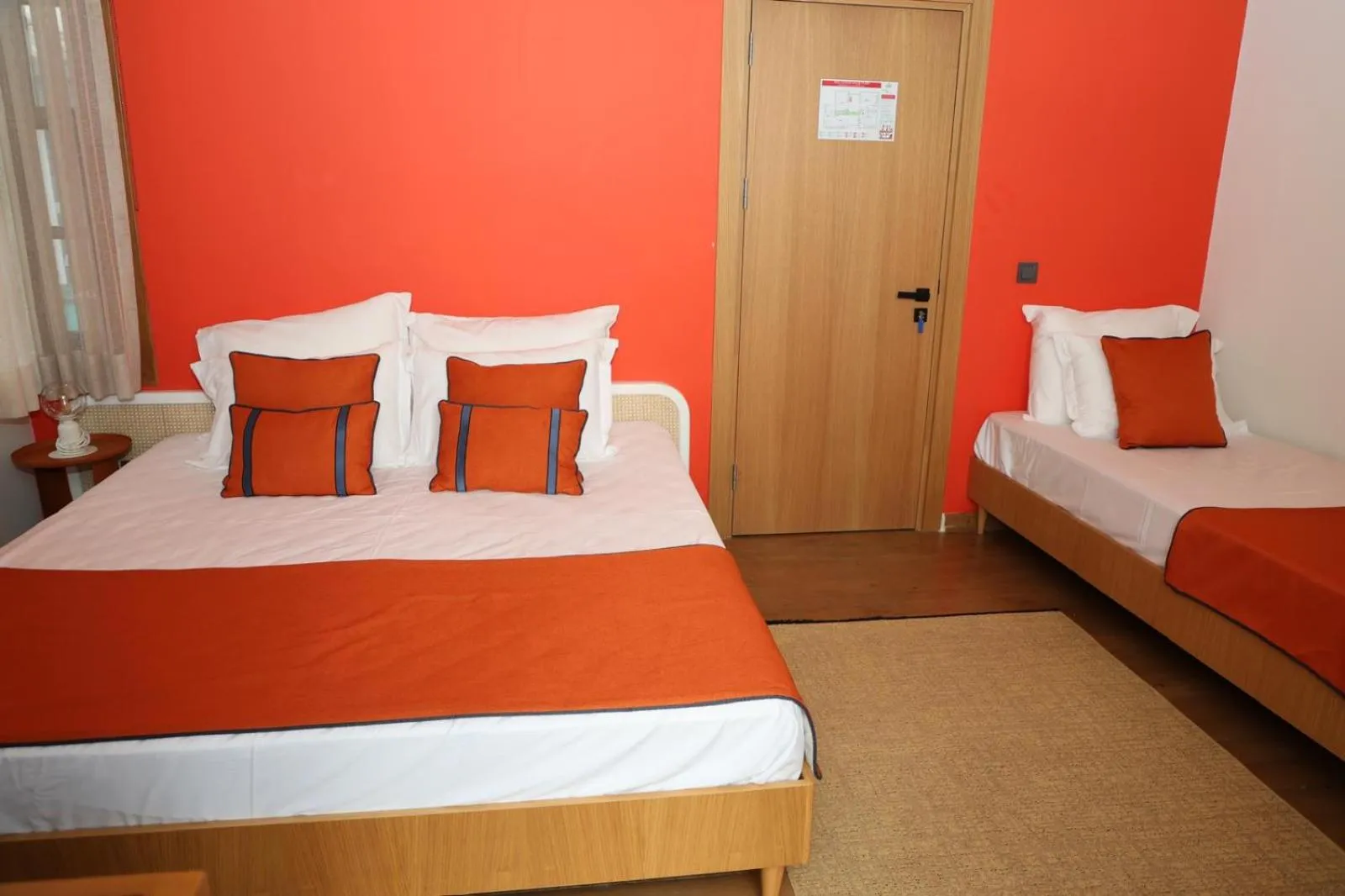 Photo of the whole room, Bed in Oldies Hotel