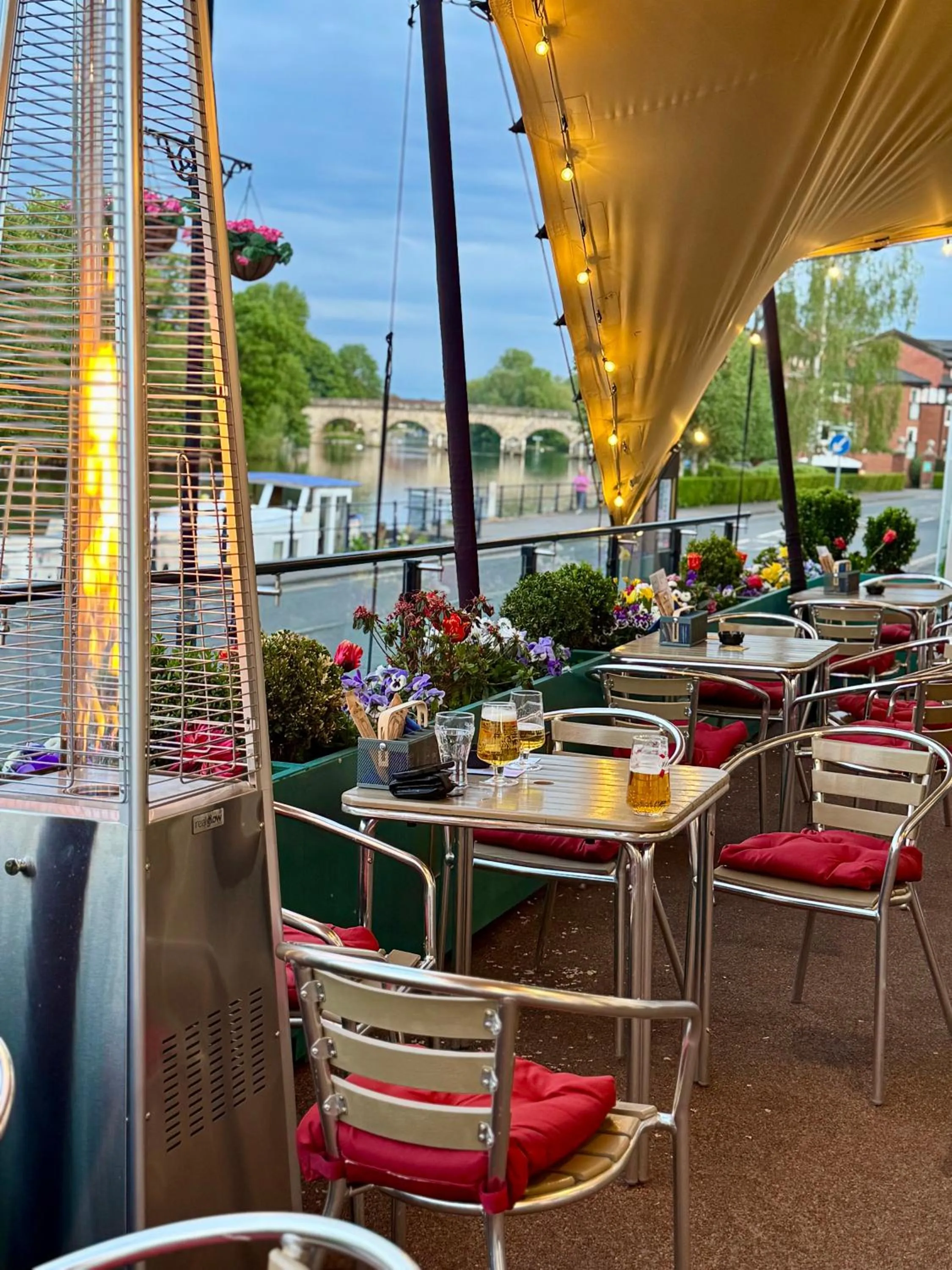 Food in Uno Thames Hotel Maidenhead -Reopened Brand New Again