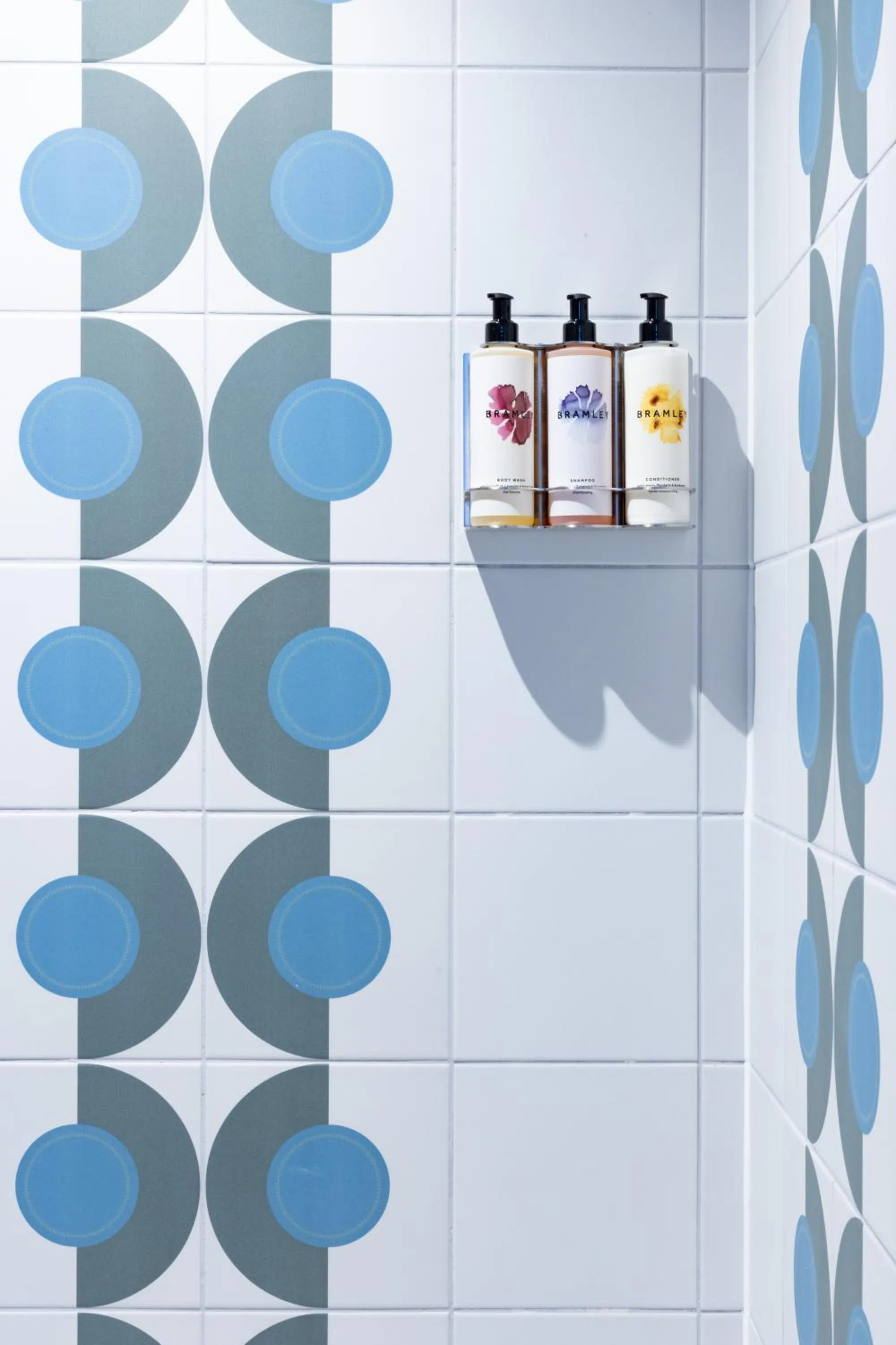 Bathroom in The Coat and Bear - A Heartwood Inn