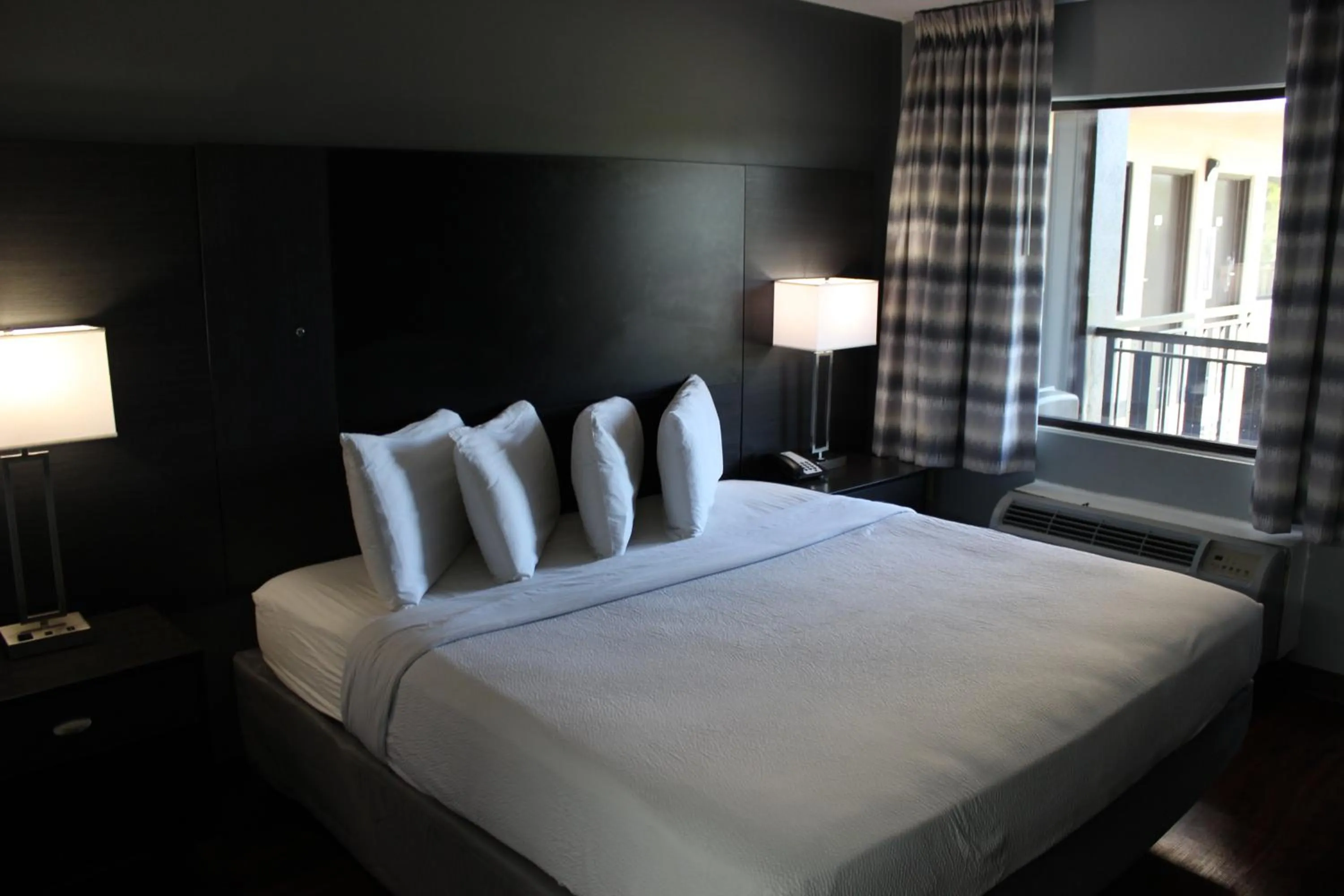 Bed in Riverfront Inn