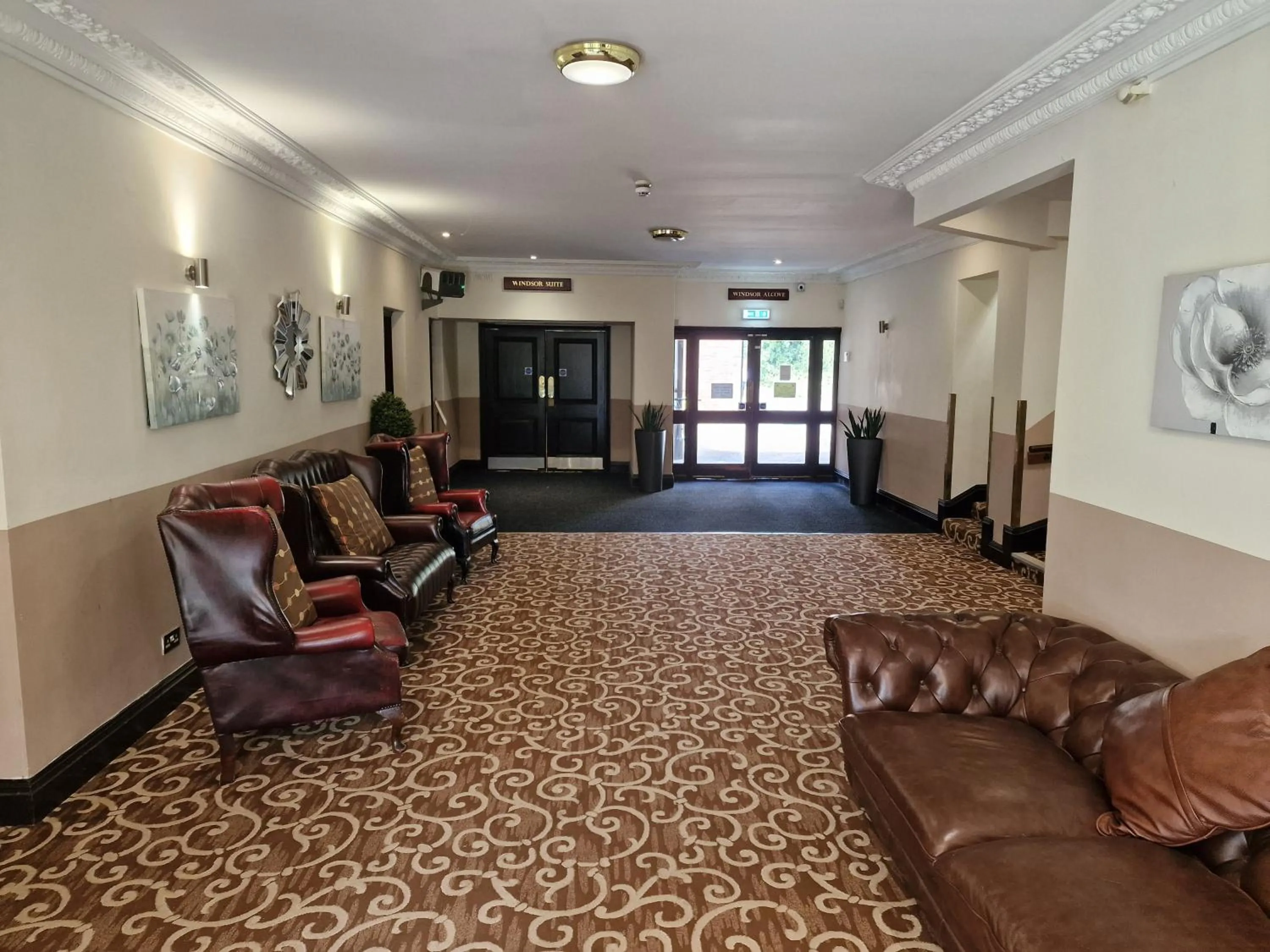 Seating area in Royal Court Hotel
