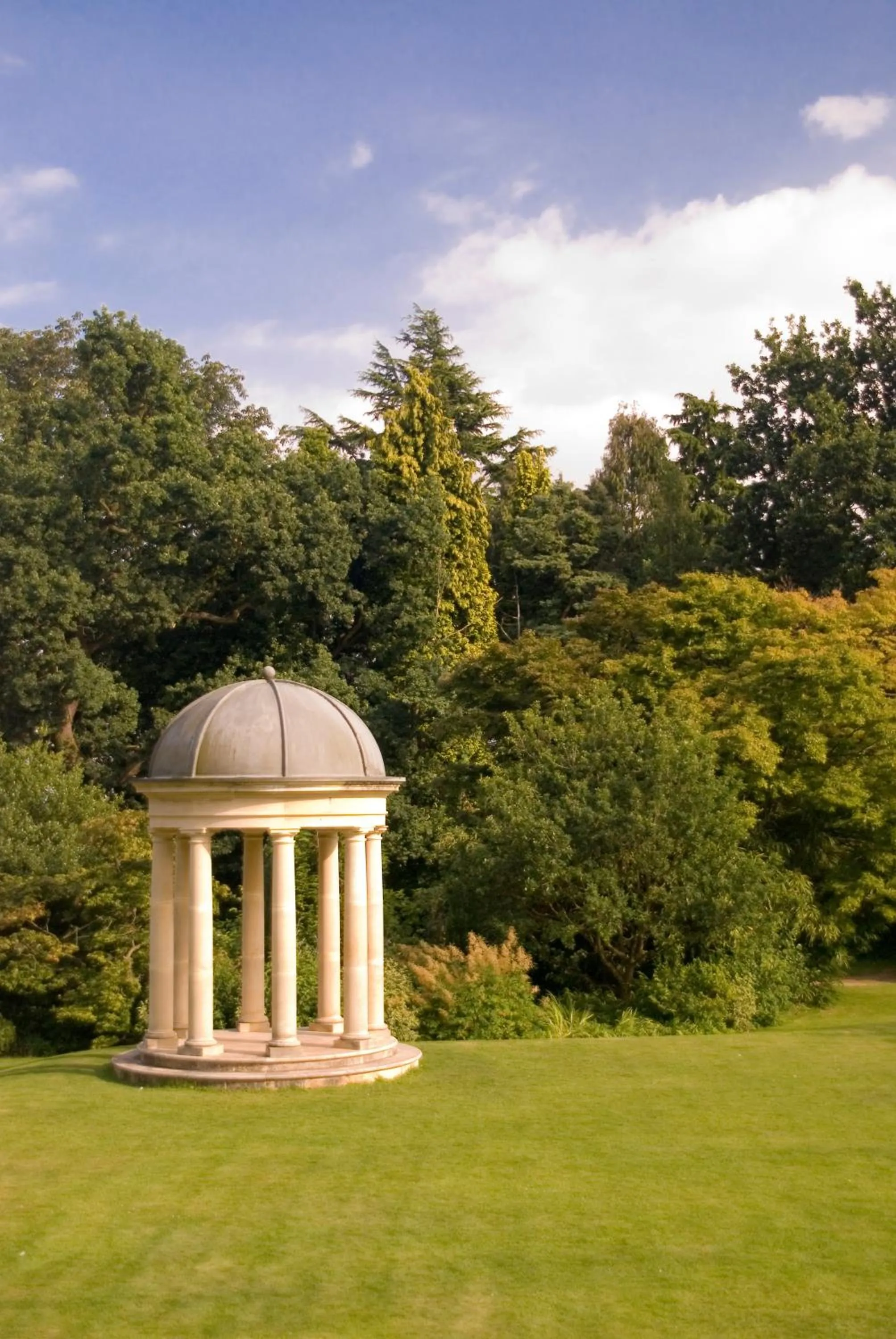 Day in Royal Court Hotel