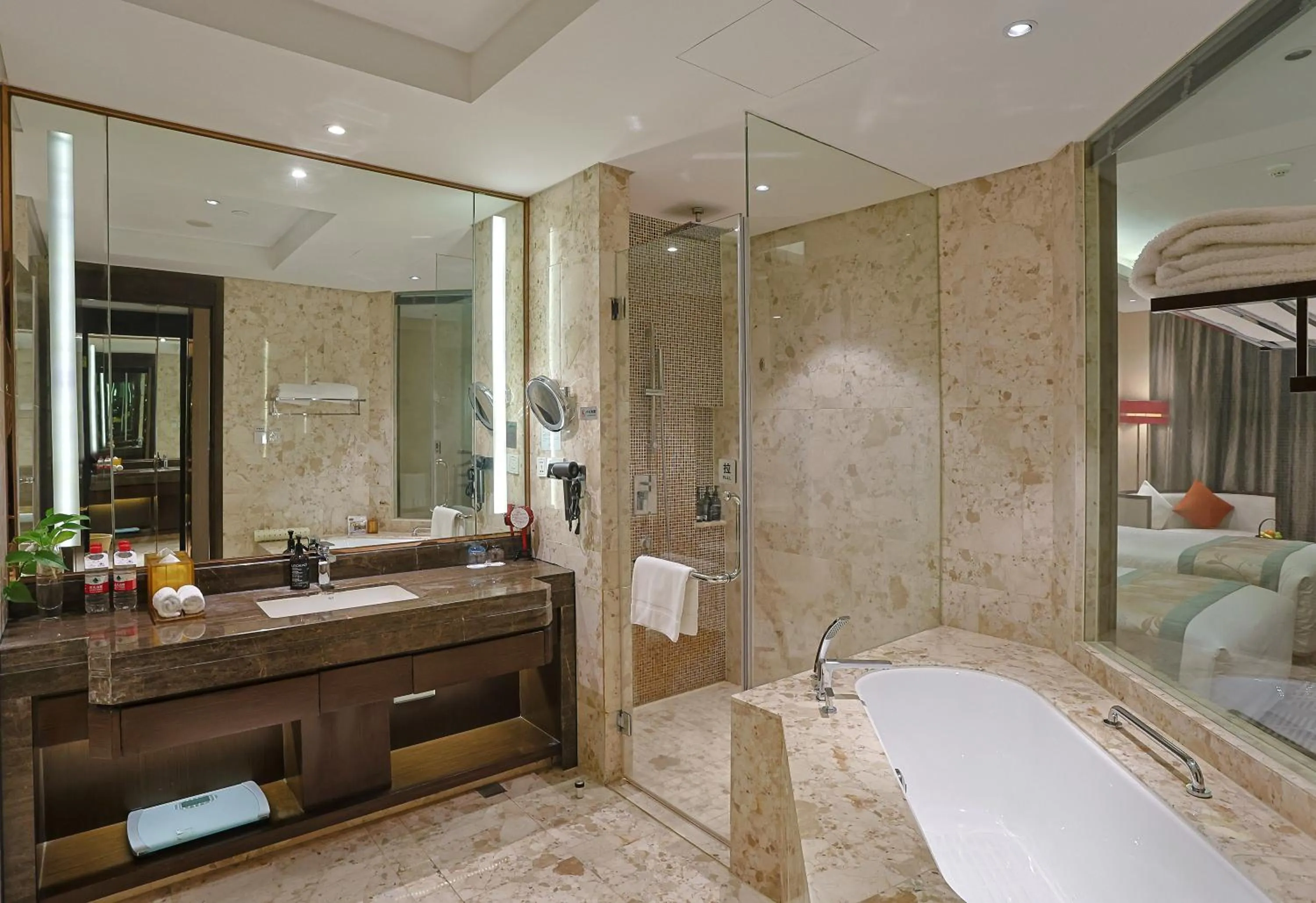Bathroom in Yiwu Shangcheng Hotel