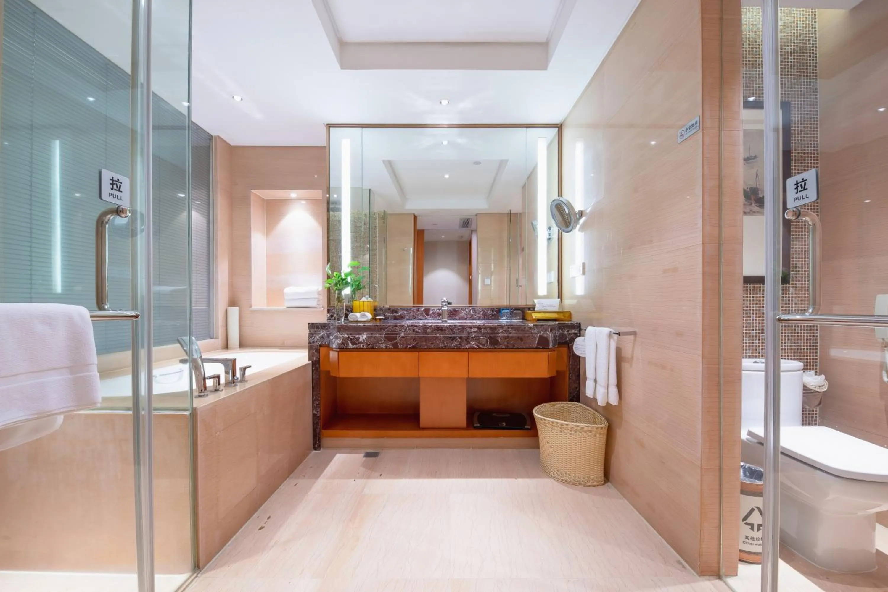 Bathroom in Yiwu Shangcheng Hotel